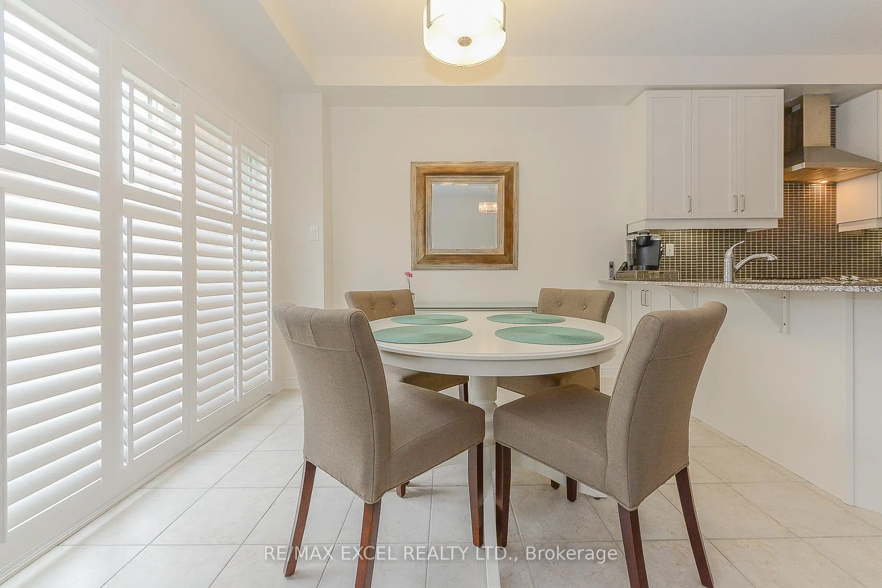 Photo 7 of 108 Rougeview Park Crescent, Markham, Greensborough — HOMEH