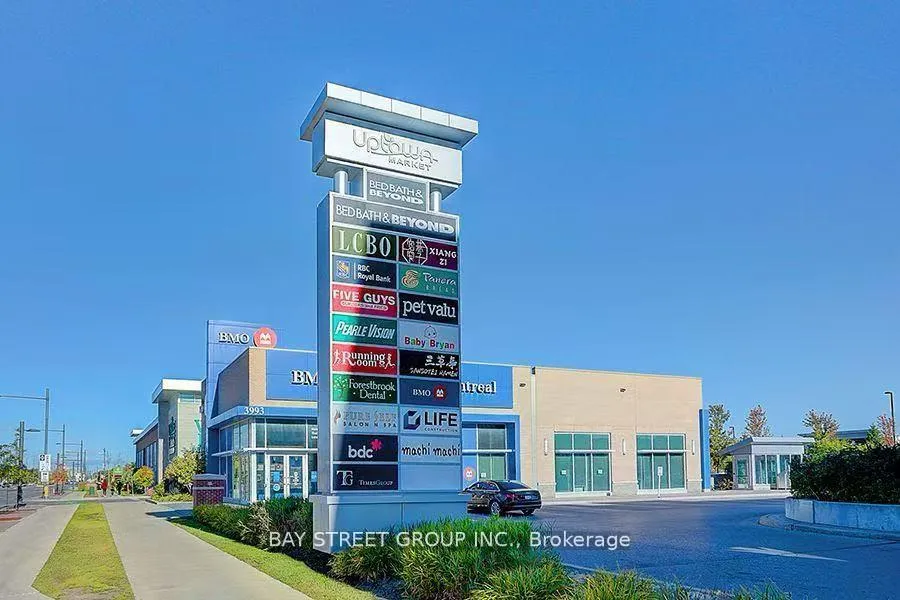 Photo 4 of Unit 902, 1 Uptown Drive, Markham, Unionville — HOMEH