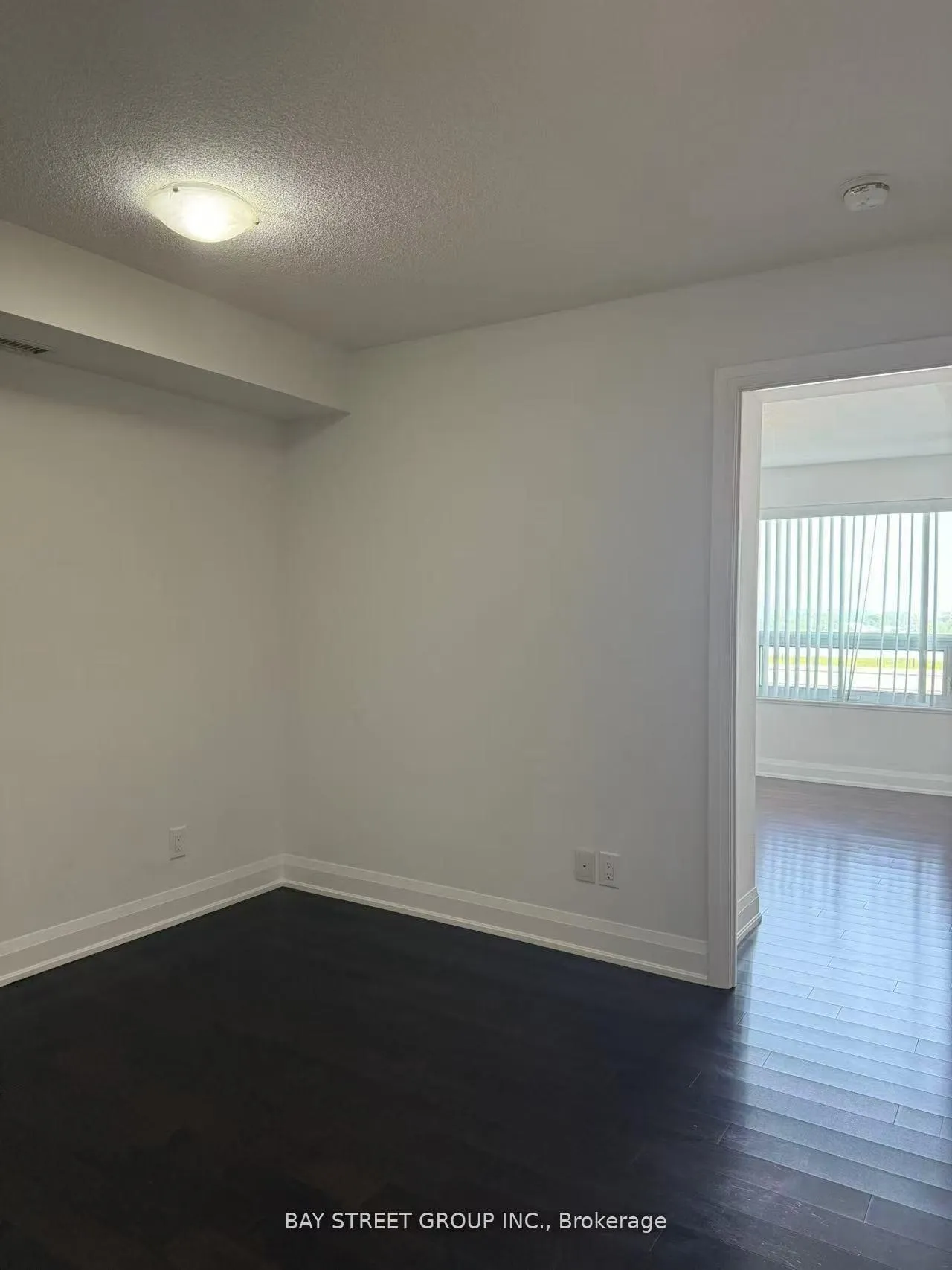 Photo 16 of Unit 902, 1 Uptown Drive, Markham, Unionville — HOMEH
