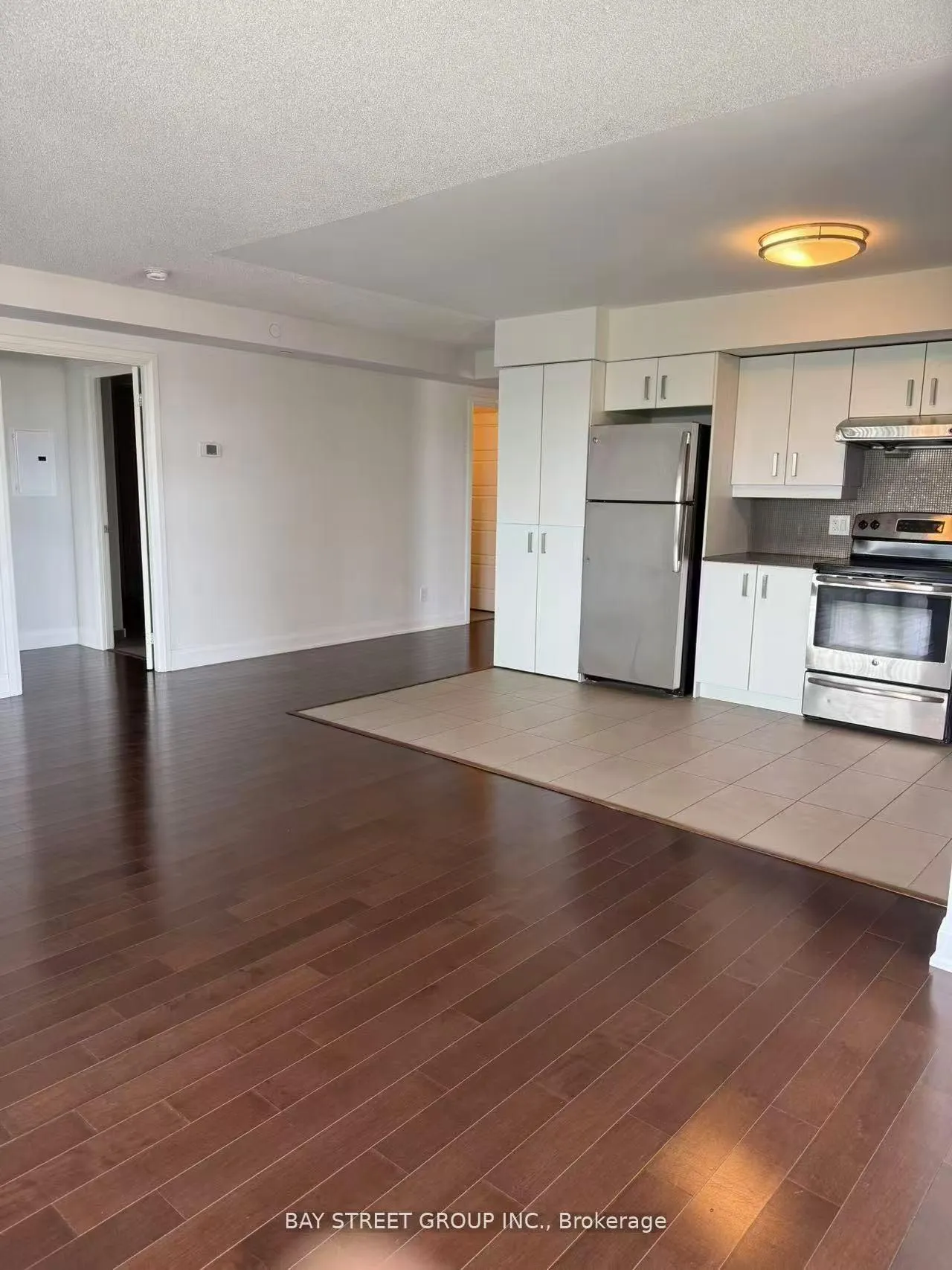 Photo 18 of Unit 902, 1 Uptown Drive, Markham, Unionville — HOMEH