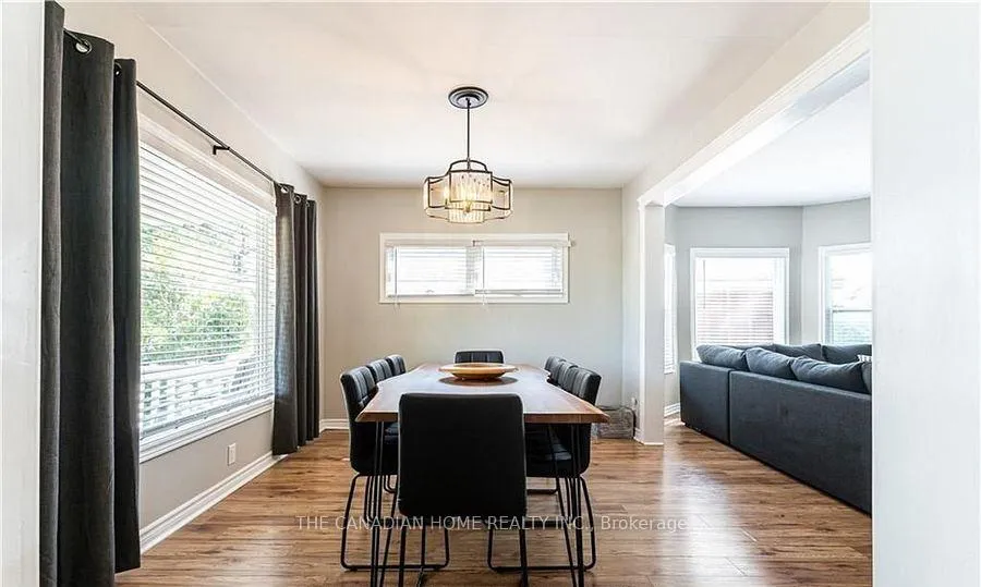 Photo 10 of 4354 Leader Lane, Niagara Falls, Downtown — HOMEH