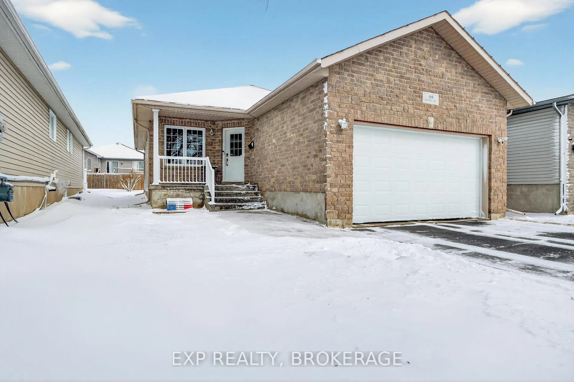 Photo 2 of 189 Kildare Avenue, Loyalist, Amherstview — HOMEH