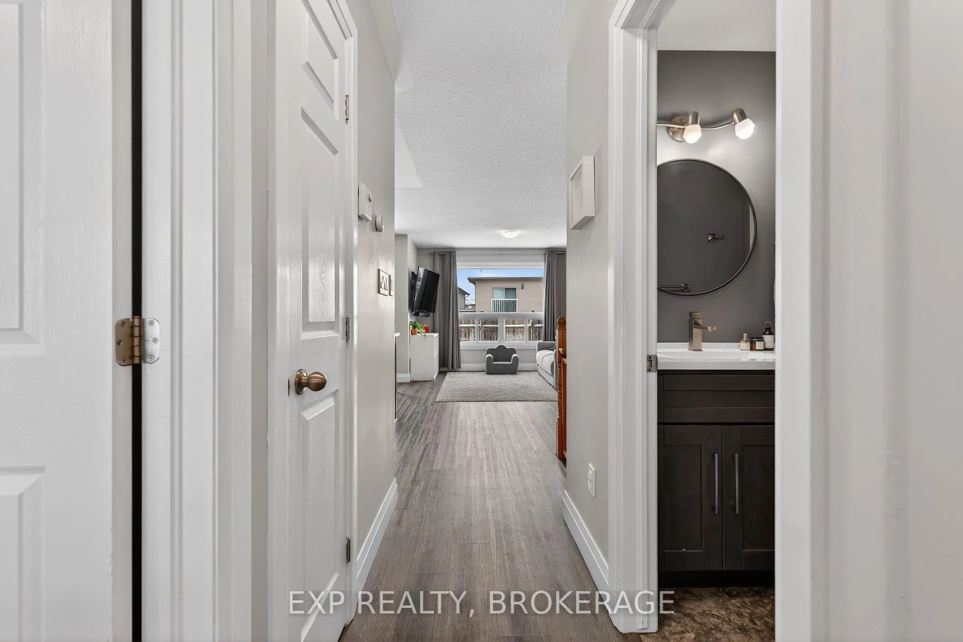 Photo 5 of 189 Kildare Avenue, Loyalist, Amherstview — HOMEH