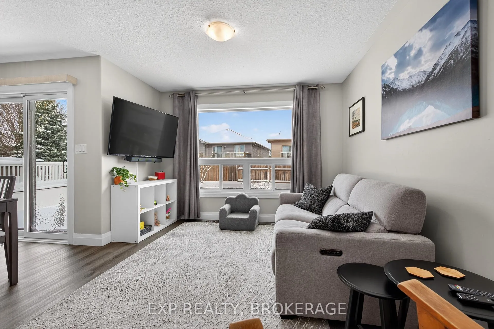 Photo 6 of 189 Kildare Avenue, Loyalist, Amherstview — HOMEH
