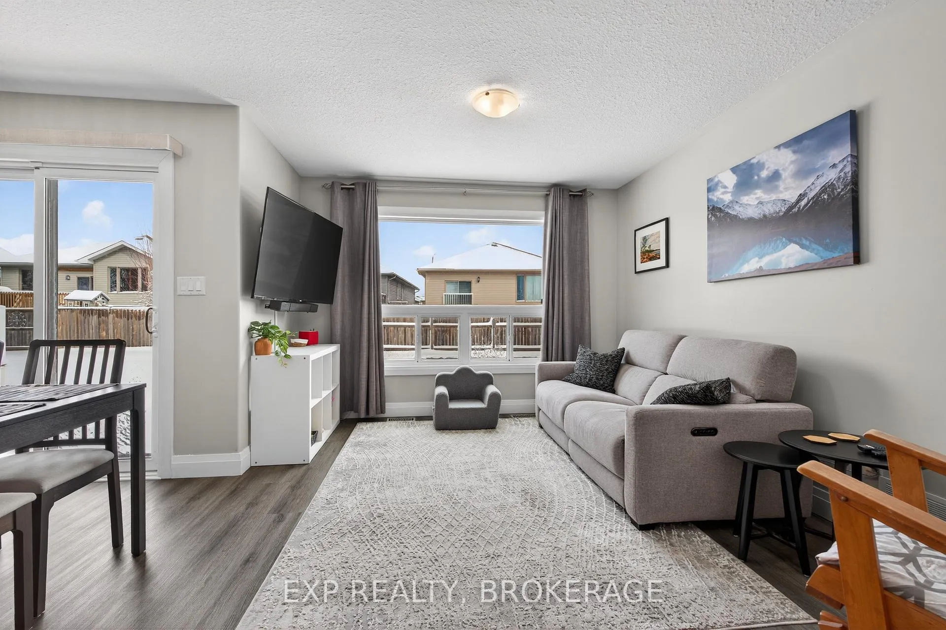 Photo 7 of 189 Kildare Avenue, Loyalist, Amherstview — HOMEH