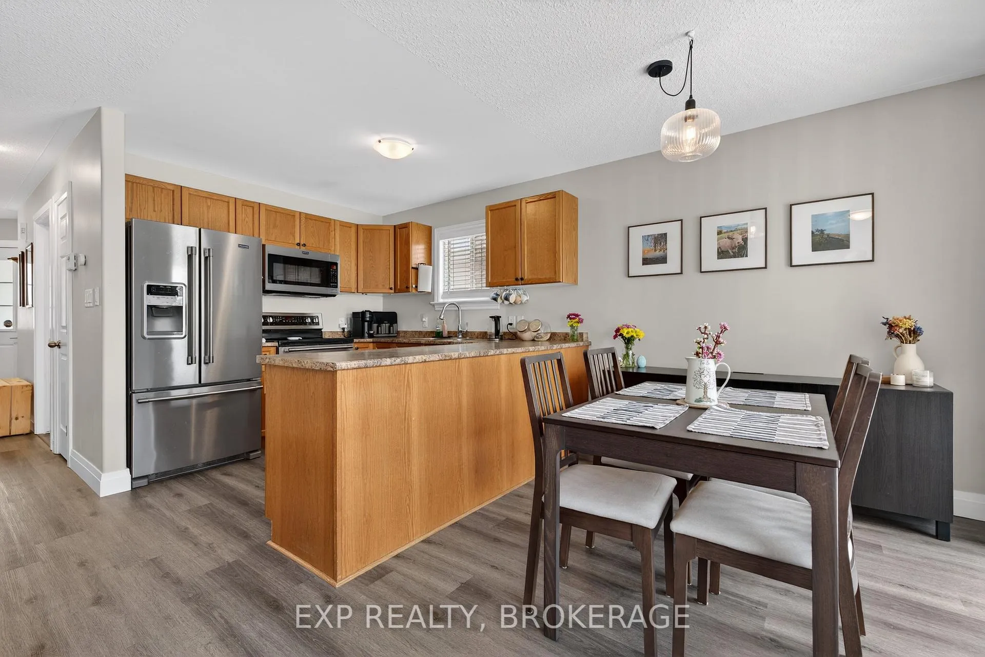 Photo 8 of 189 Kildare Avenue, Loyalist, Amherstview — HOMEH