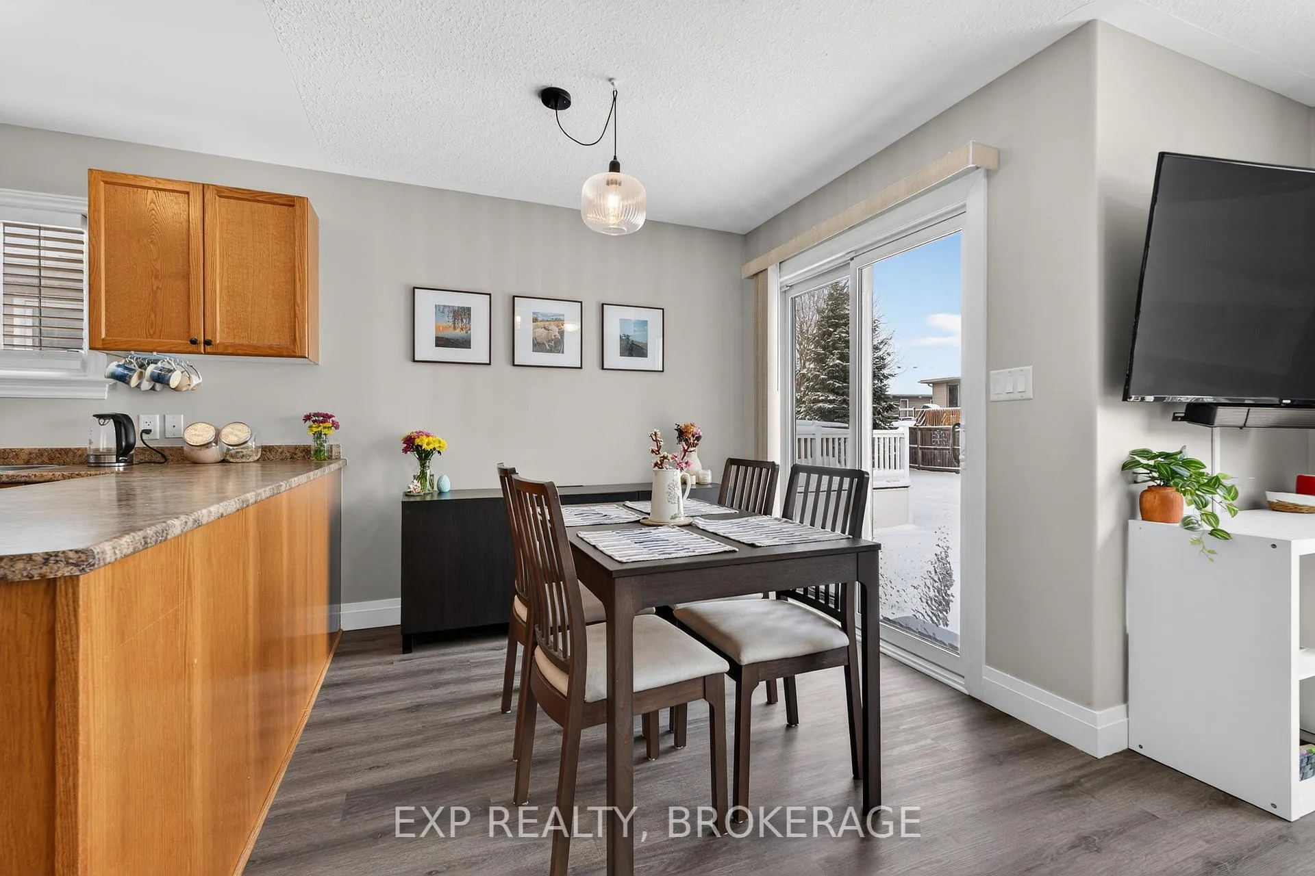 Photo 9 of 189 Kildare Avenue, Loyalist, Amherstview — HOMEH