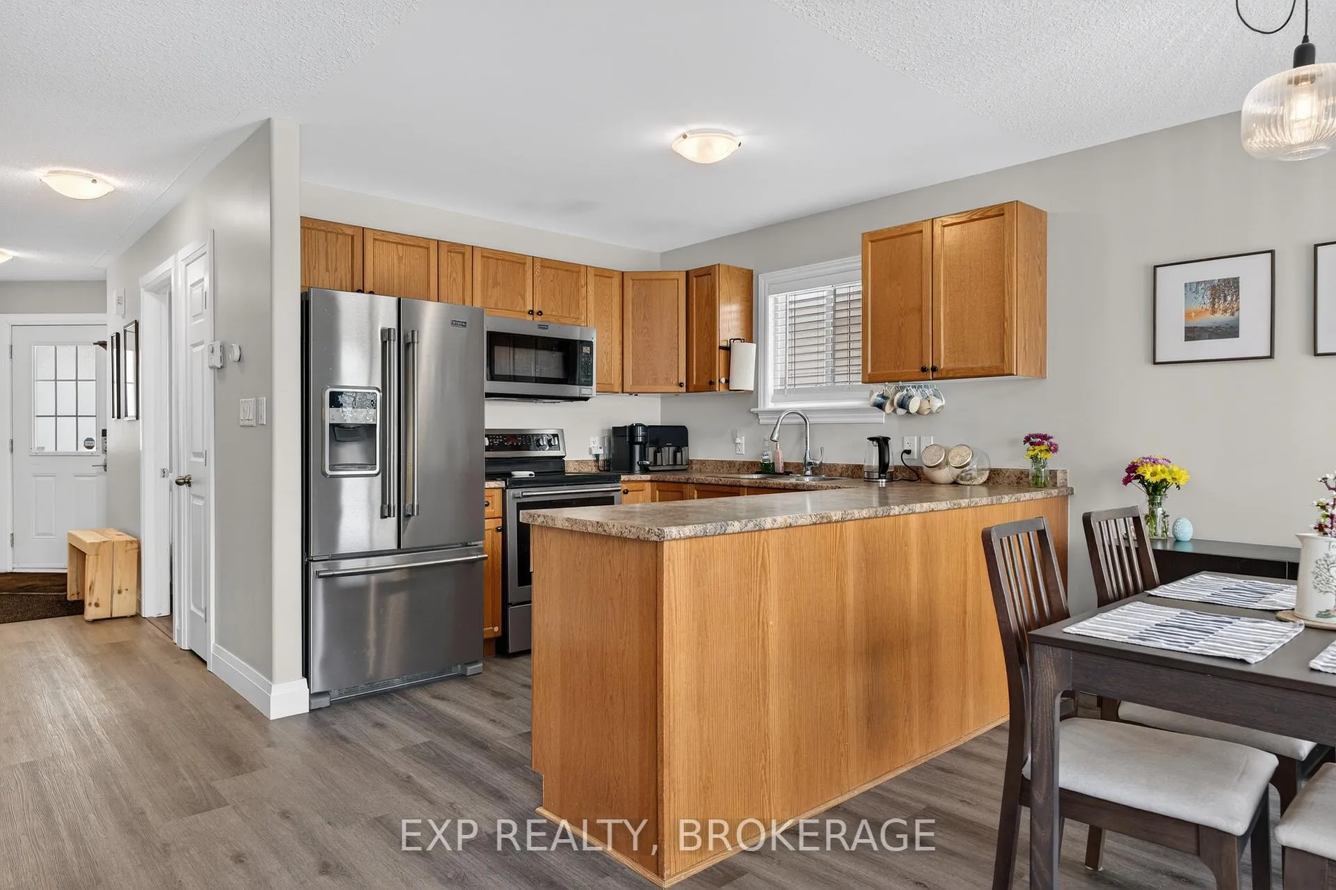 Photo 12 of 189 Kildare Avenue, Loyalist, Amherstview — HOMEH