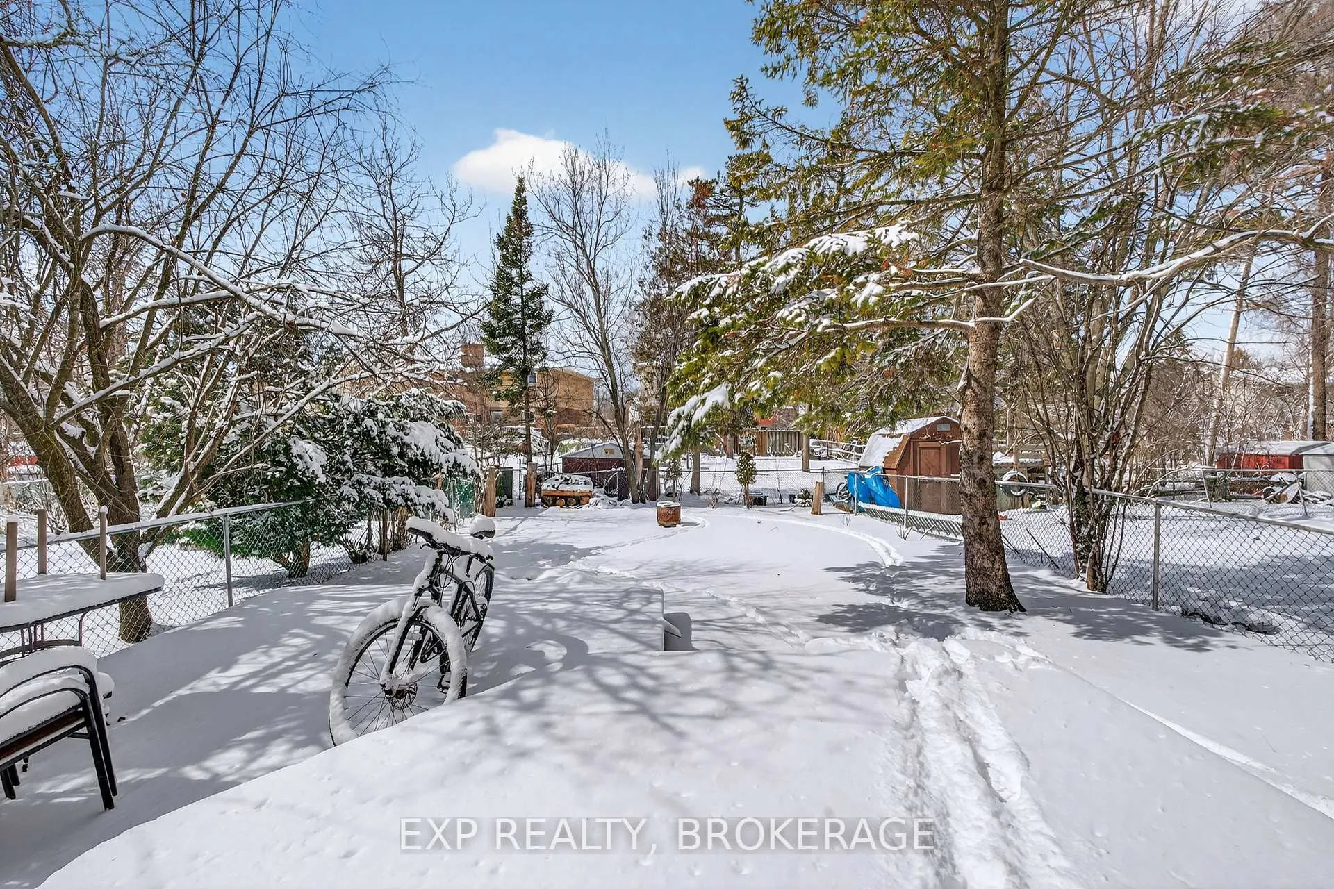Photo 29 of 1015 Sprucewood Crescent, Kingston, City Northwest — HOMEH