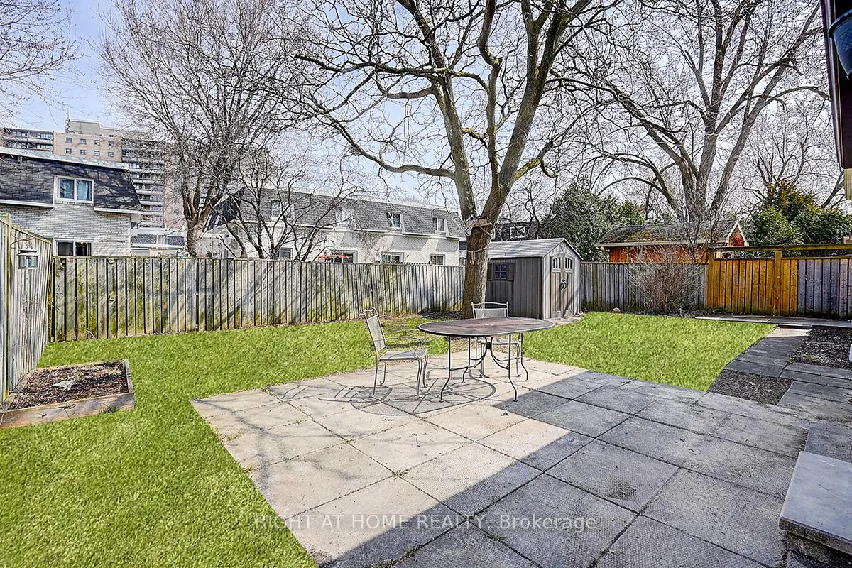 Photo 7 of 11 Tullamore Road, Brampton, Brampton East — HOMEH
