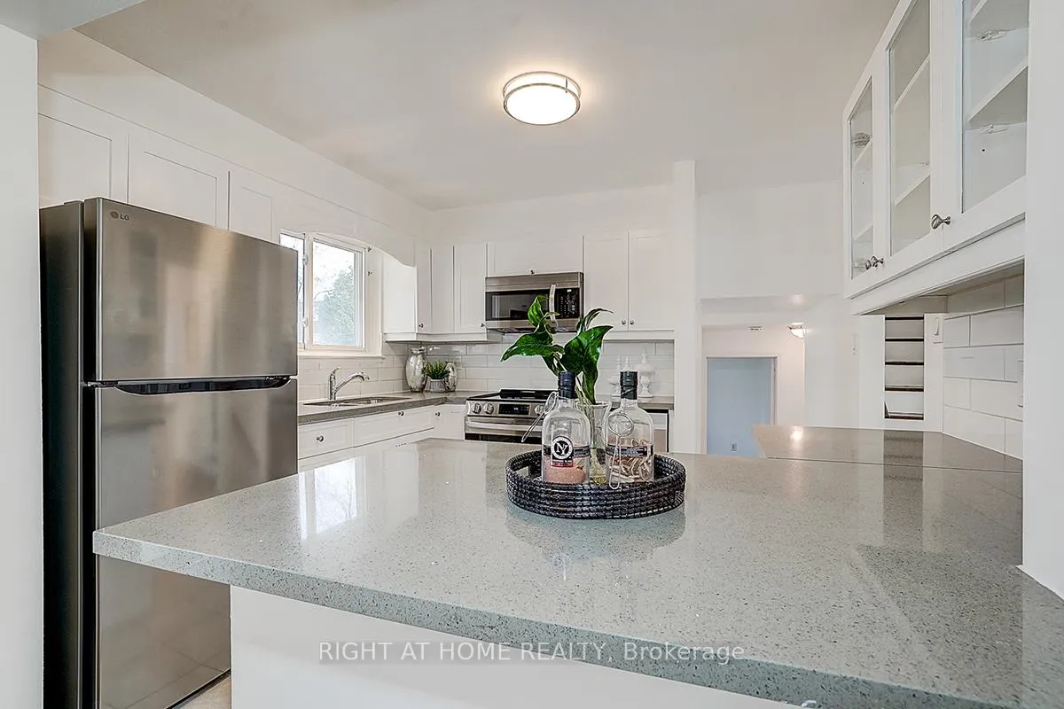 Photo 22 of 11 Tullamore Road, Brampton, Brampton East — HOMEH