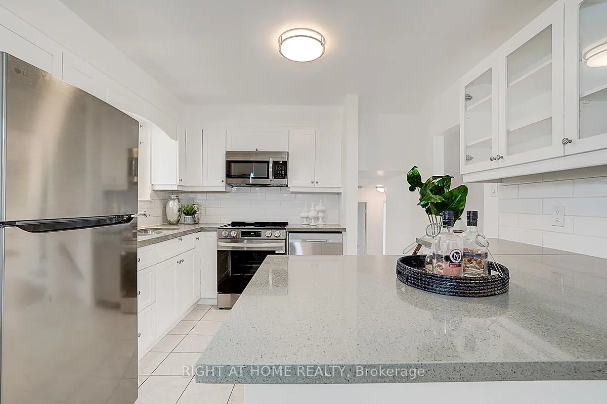 Photo 23 of 11 Tullamore Road, Brampton, Brampton East — HOMEH