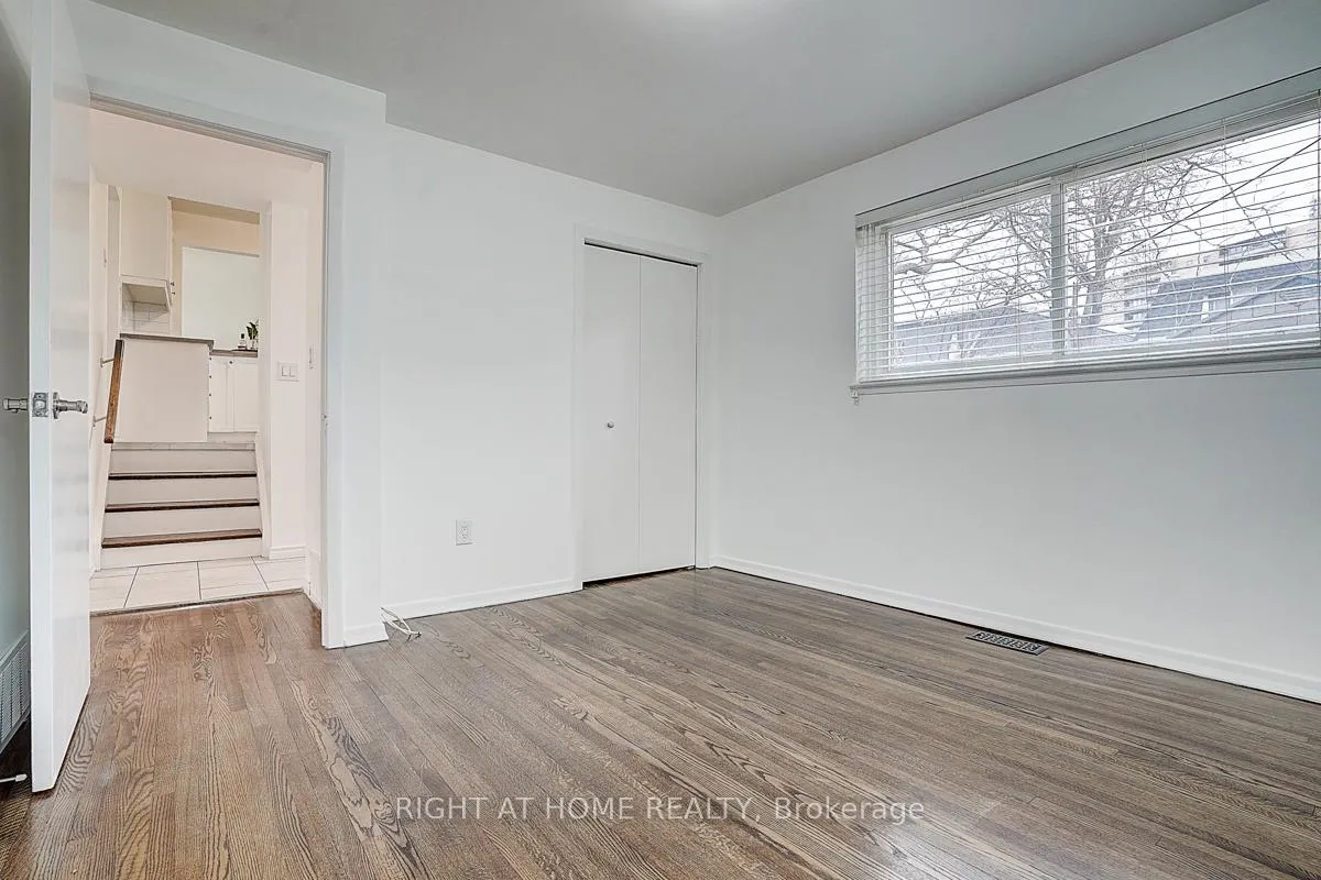 Photo 39 of 11 Tullamore Road, Brampton, Brampton East — HOMEH