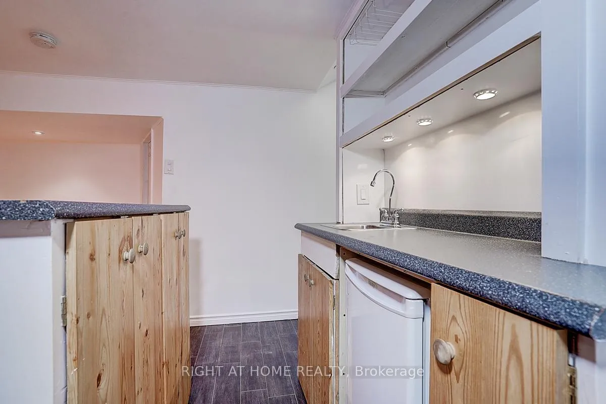 Photo 47 of 11 Tullamore Road, Brampton, Brampton East — HOMEH