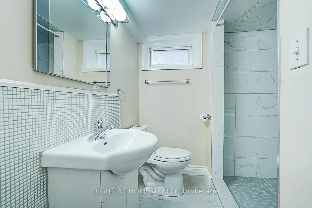 Photo 48 of 11 Tullamore Road, Brampton, Brampton East — HOMEH