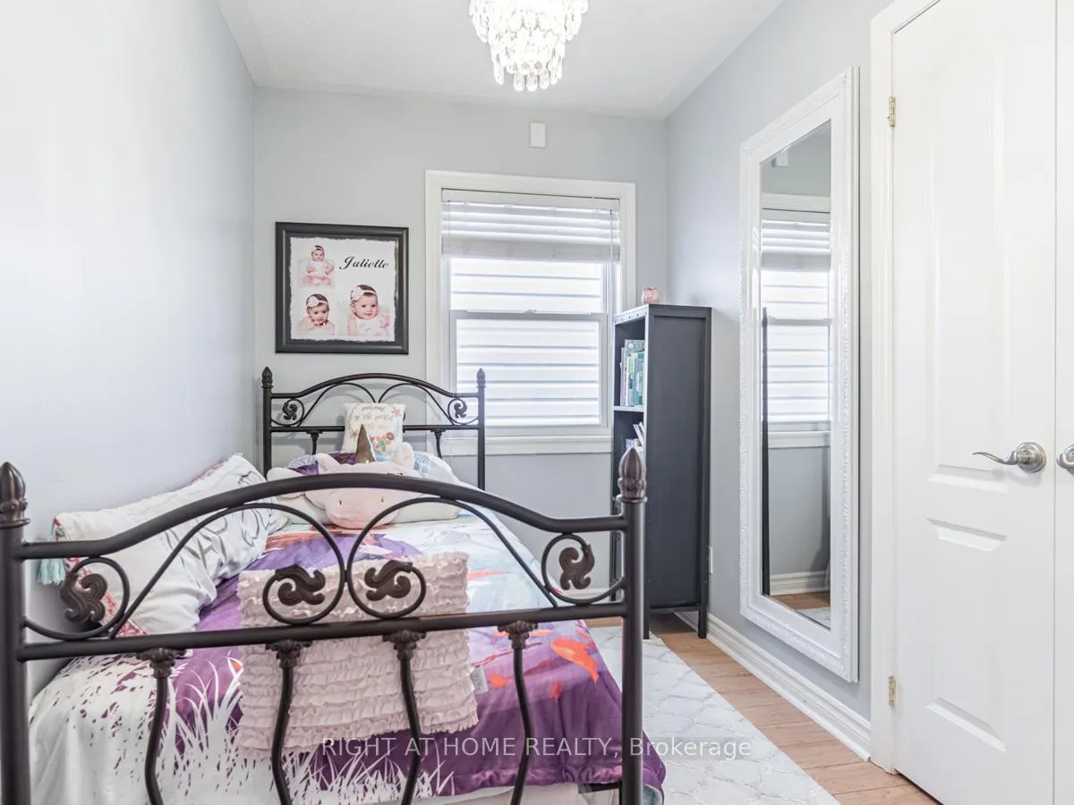 Photo 24 of 45 Rutland Street, Toronto, Corso Italia-Davenport — HOMEH