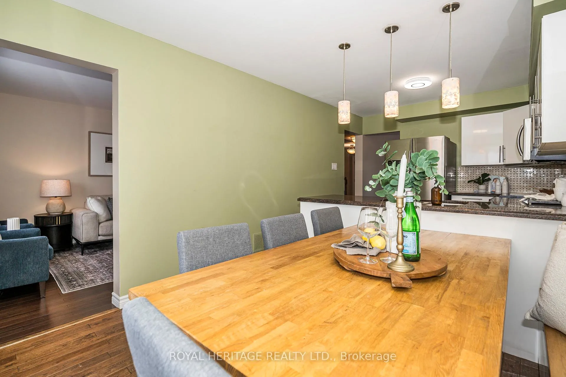Photo 16 of 11 Humphrey Drive, Ajax, South West — HOMEH