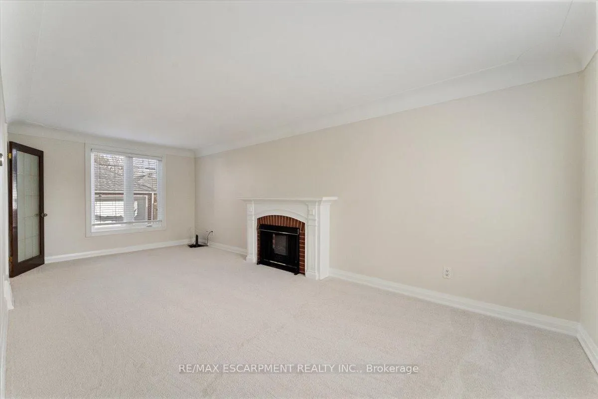 Photo 16 of 370 Paling Avenue, Hamilton, Homeside — HOMEH