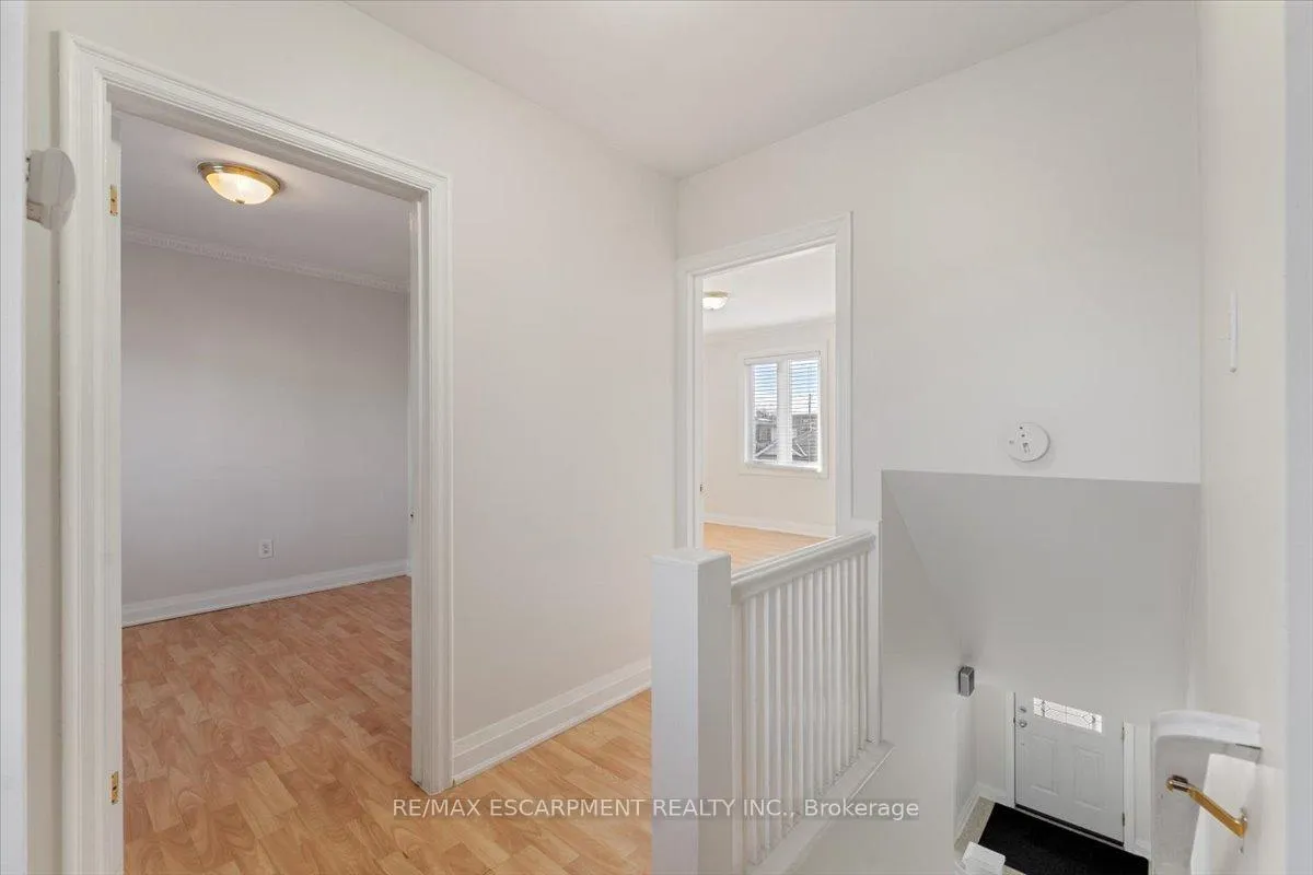 Photo 19 of 370 Paling Avenue, Hamilton, Homeside — HOMEH