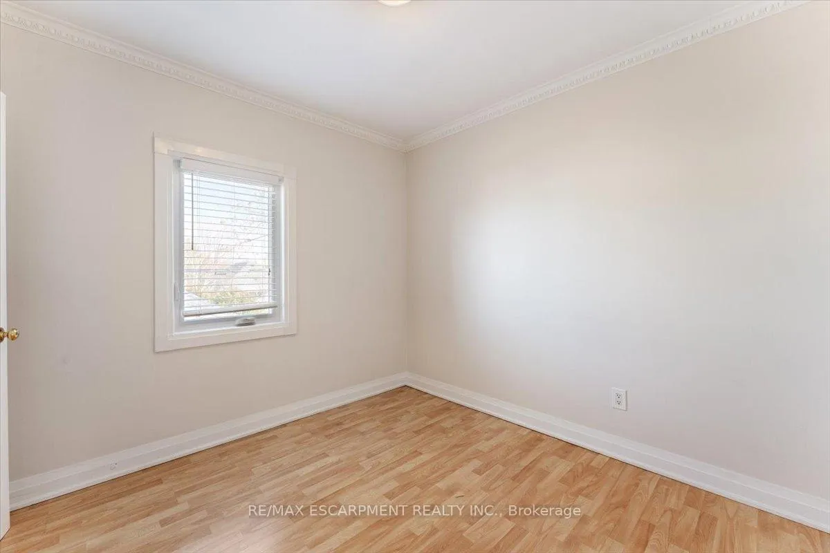 Photo 21 of 370 Paling Avenue, Hamilton, Homeside — HOMEH