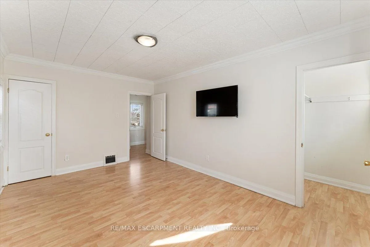 Photo 31 of 370 Paling Avenue, Hamilton, Homeside — HOMEH