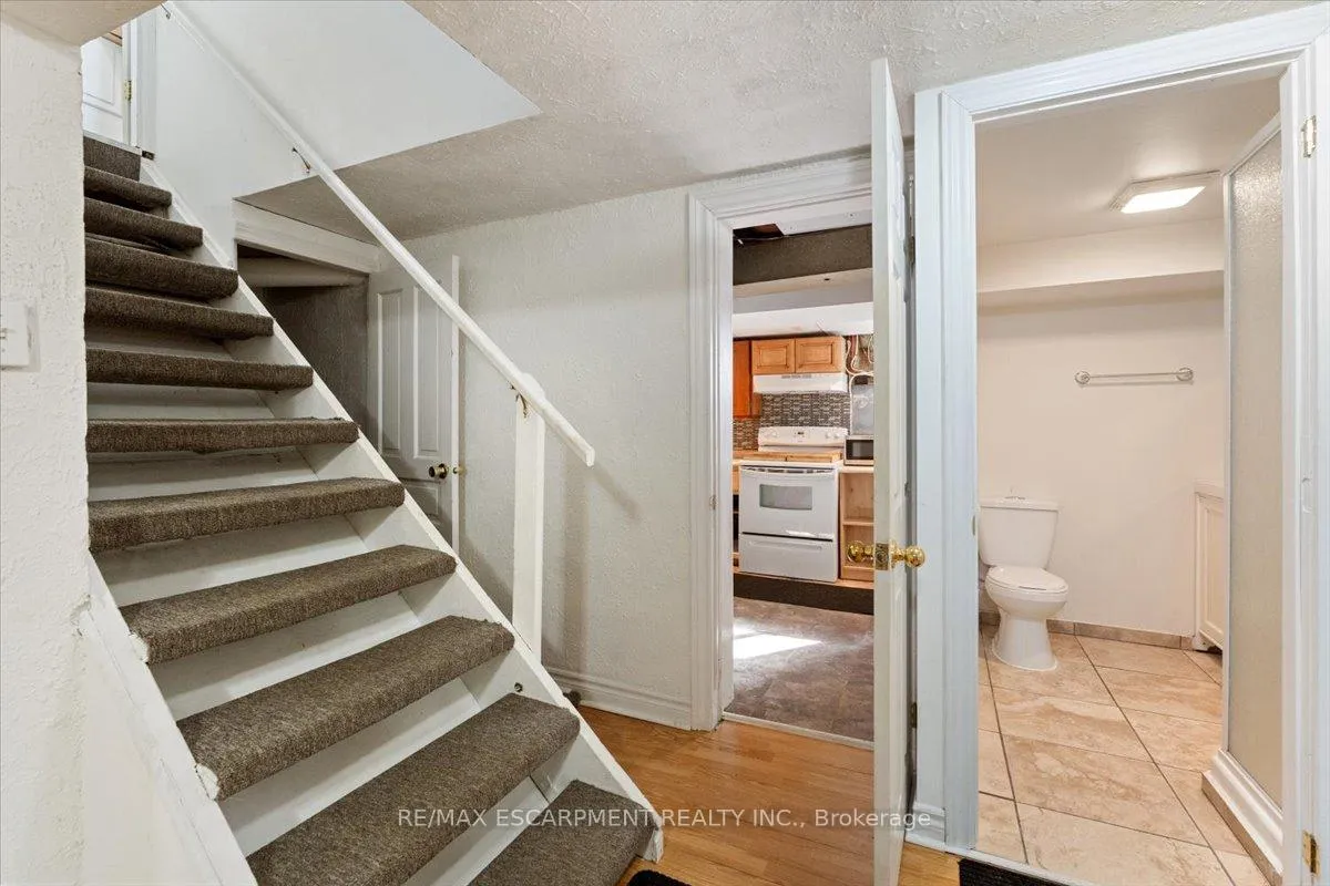Photo 36 of 370 Paling Avenue, Hamilton, Homeside — HOMEH