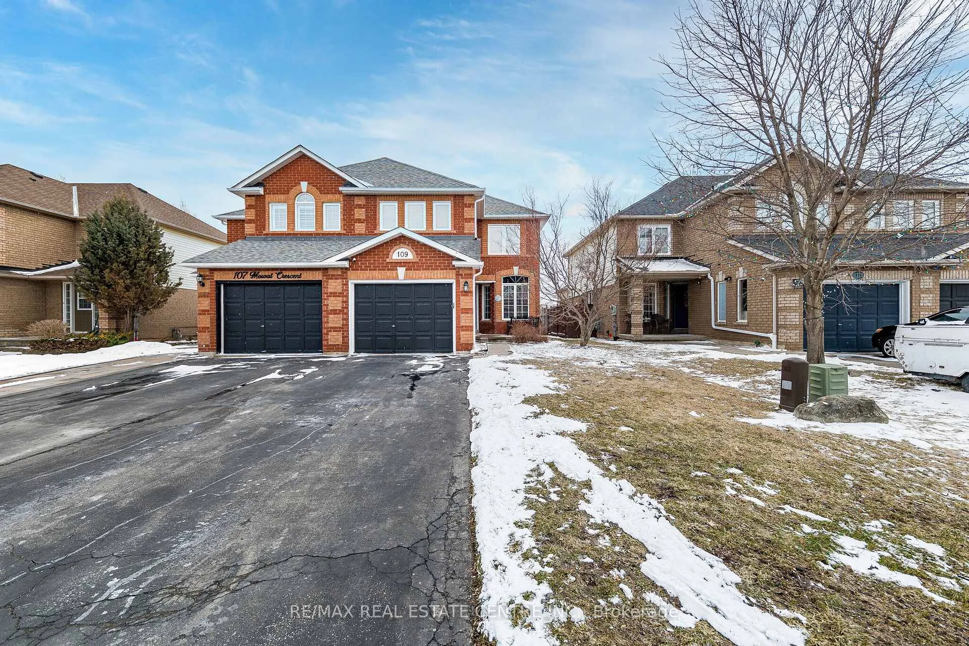 Photo 1 of 109 Mowat Crescent, Halton Hills, Georgetown — HOMEH