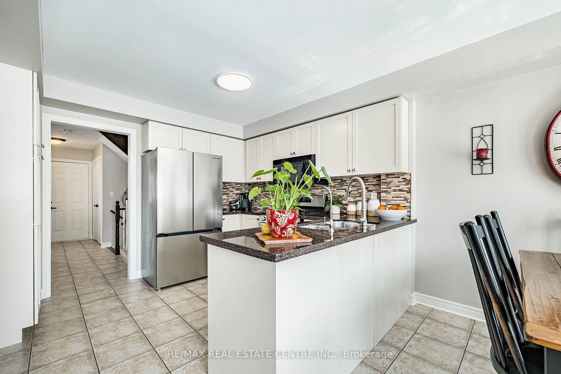 Photo 14 of 109 Mowat Crescent, Halton Hills, Georgetown — HOMEH