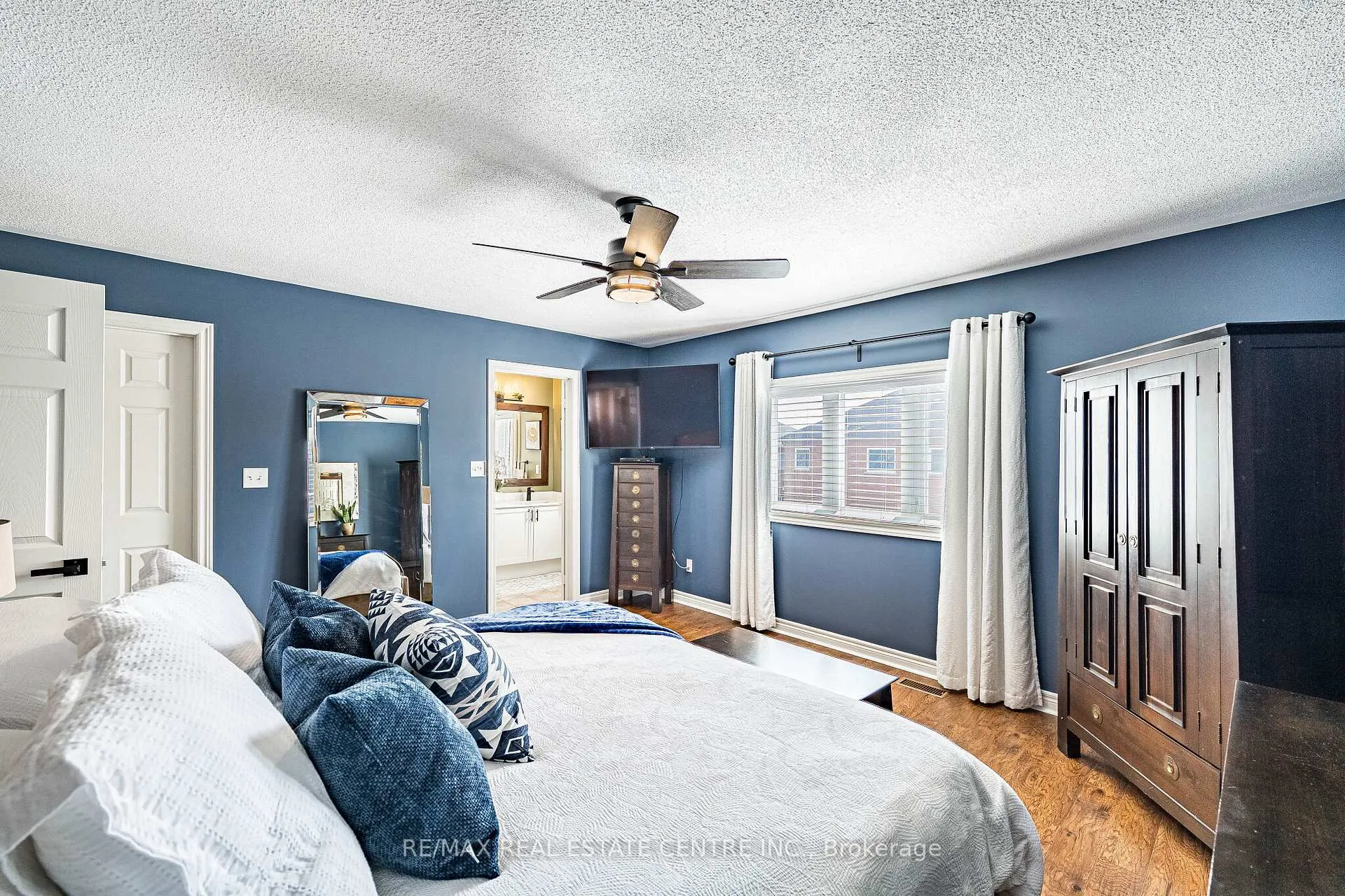 Photo 26 of 109 Mowat Crescent, Halton Hills, Georgetown — HOMEH