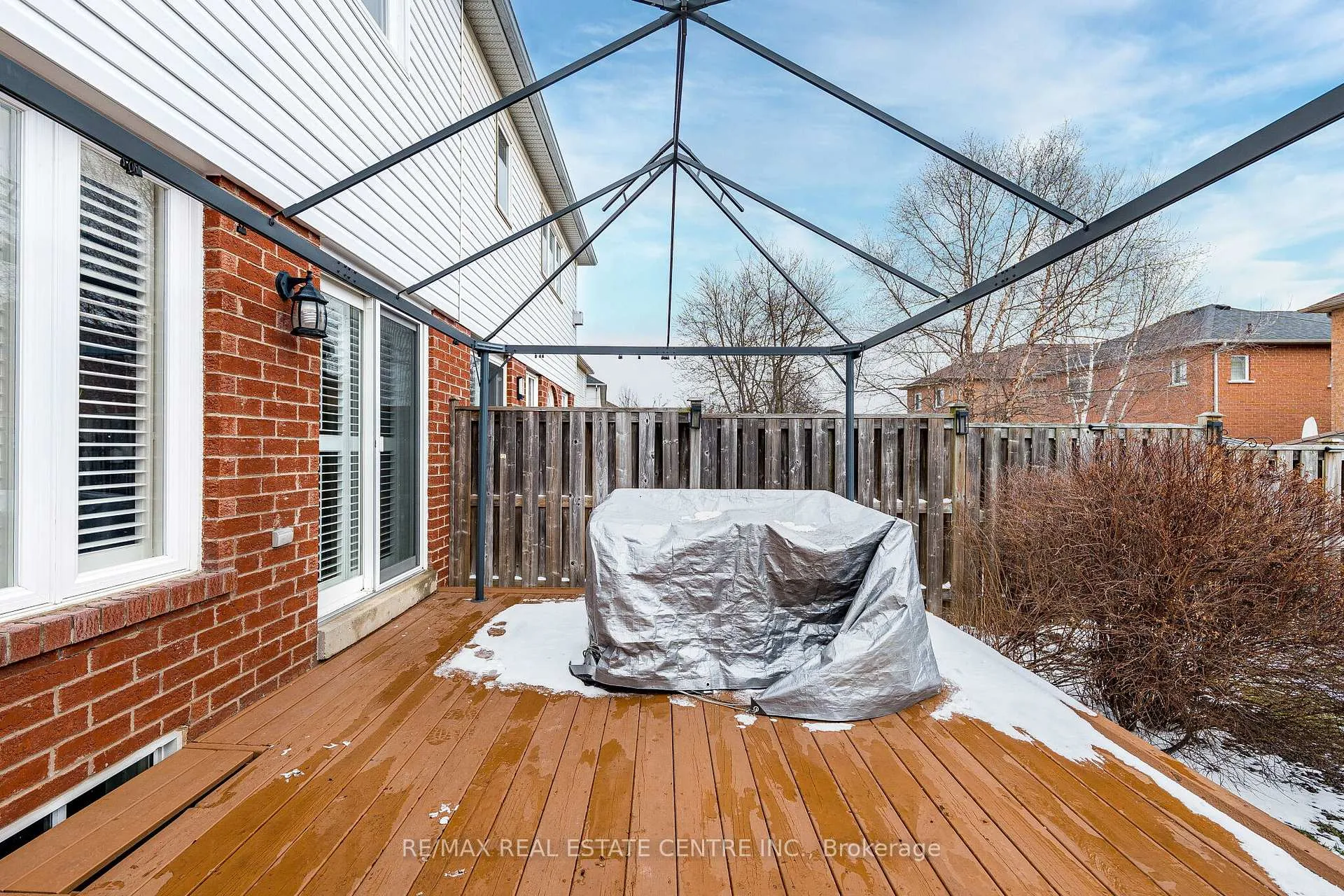 Photo 40 of 109 Mowat Crescent, Halton Hills, Georgetown — HOMEH
