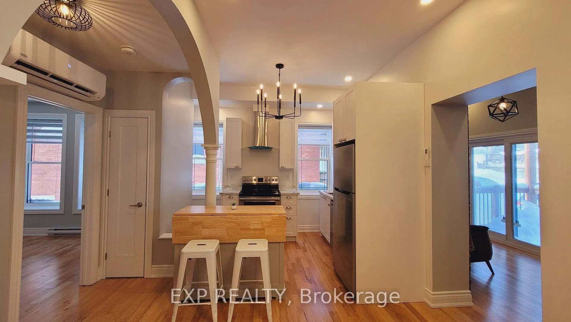 Photo 4 of Unit 103, 157-159 James Street, Ottawa, Ottawa Centre — HOMEH