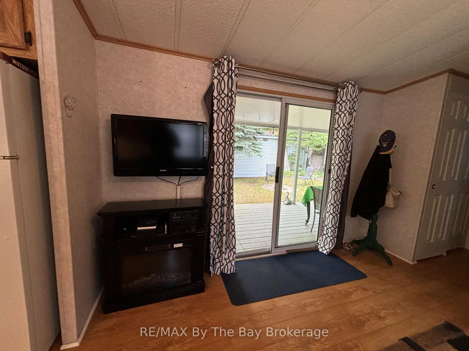 Photo 18 of Unit 154, 85 Theme Park Drive, Wasaga Beach — HOMEH