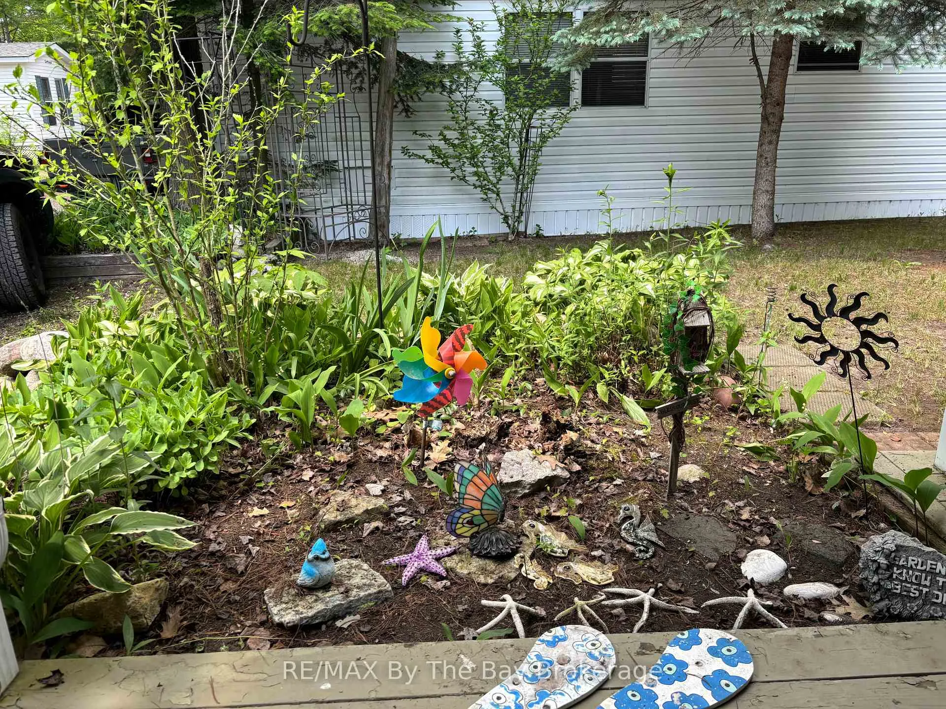 Photo 21 of Unit 154, 85 Theme Park Drive, Wasaga Beach — HOMEH