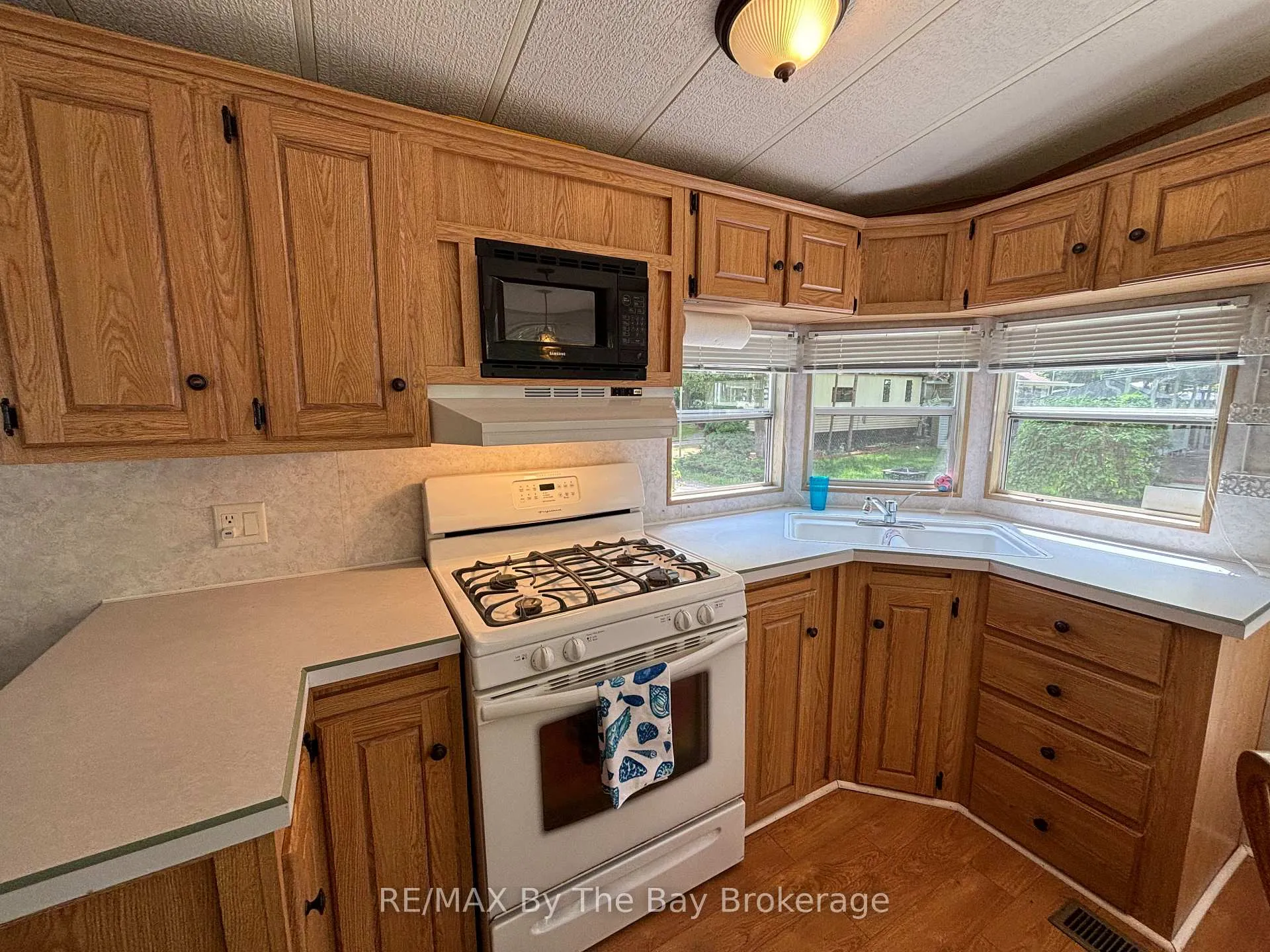 Photo 26 of Unit 154, 85 Theme Park Drive, Wasaga Beach — HOMEH
