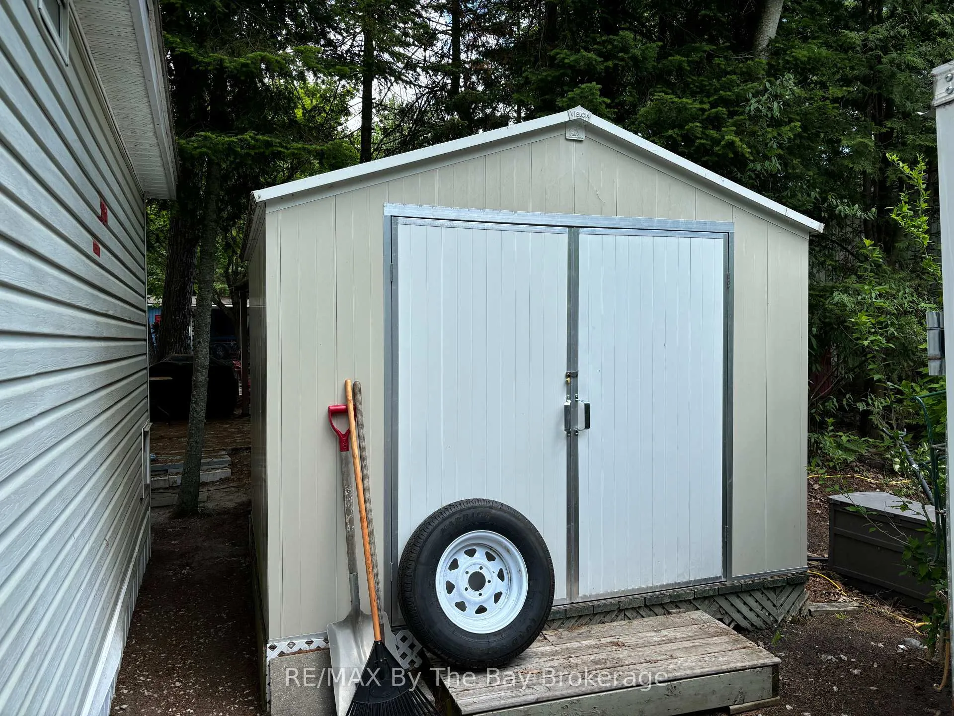 Photo 39 of Unit 154, 85 Theme Park Drive, Wasaga Beach — HOMEH