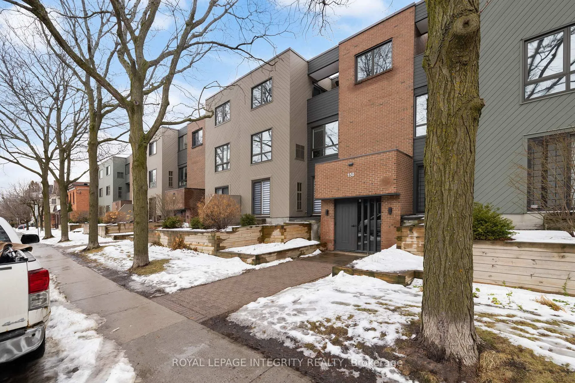 Photo 2 of Unit 2C, 150 Waverley Street, Ottawa, Ottawa Centre/Golden Triangle — HOMEH