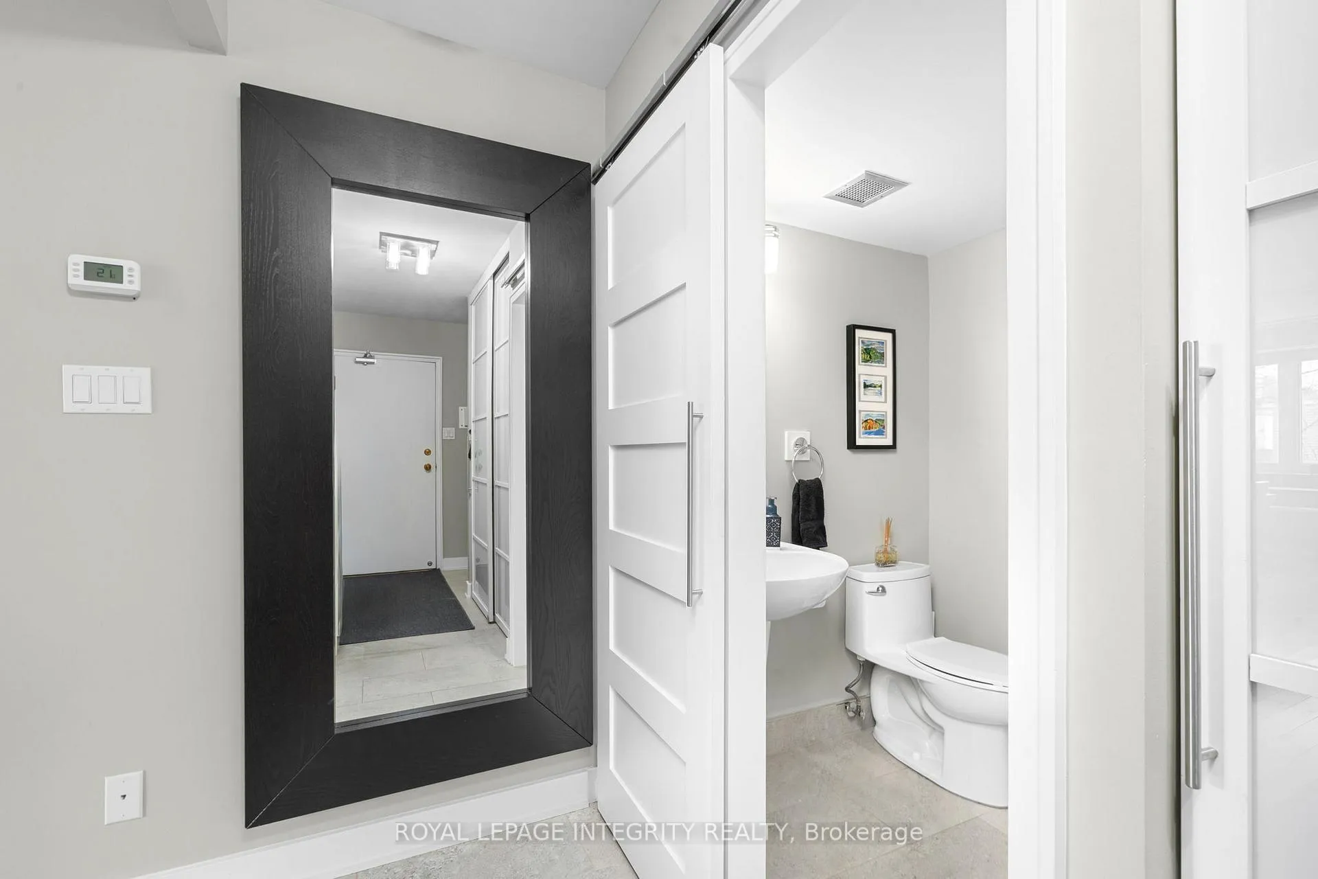 Photo 4 of Unit 2C, 150 Waverley Street, Ottawa, Ottawa Centre/Golden Triangle — HOMEH