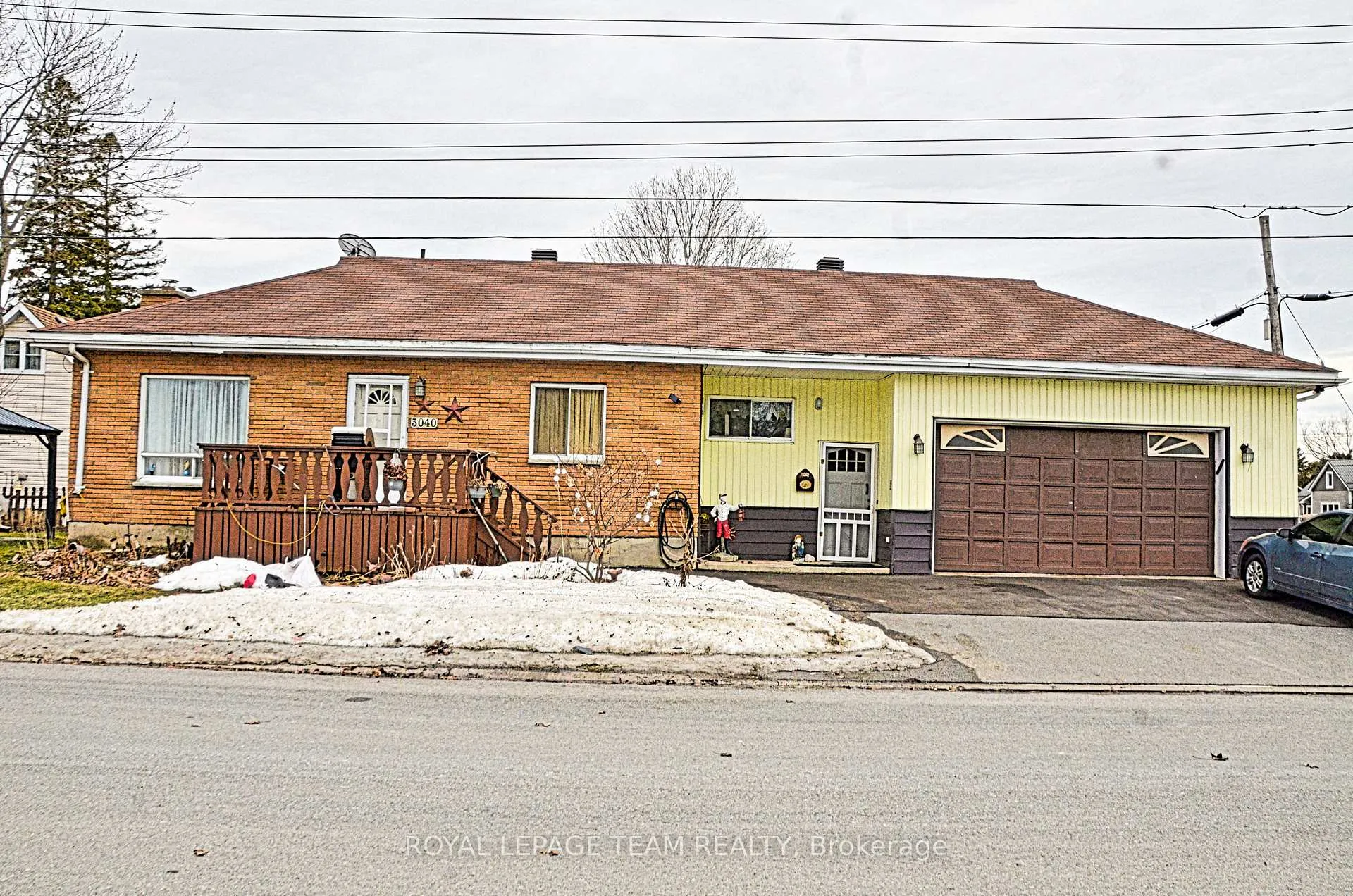 Photo 1 of 3040 Walker Street, Edwardsburgh/Cardinal, Town of Cardinal — HOMEH