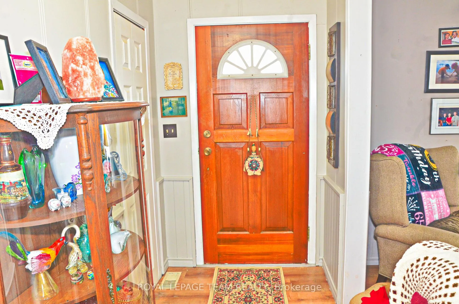 Photo 5 of 3040 Walker Street, Edwardsburgh/Cardinal, Town of Cardinal — HOMEH