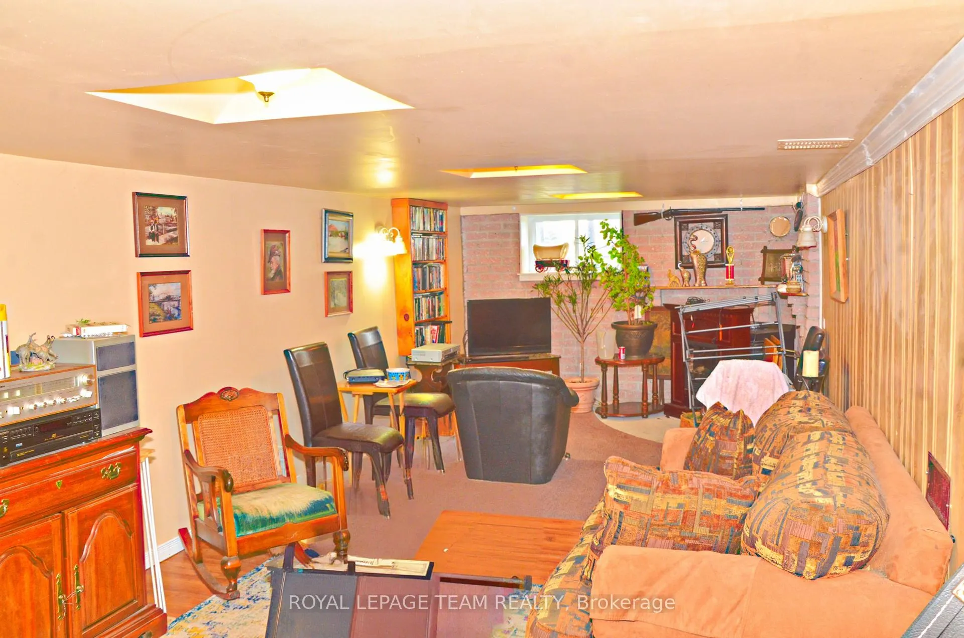 Photo 15 of 3040 Walker Street, Edwardsburgh/Cardinal, Town of Cardinal — HOMEH