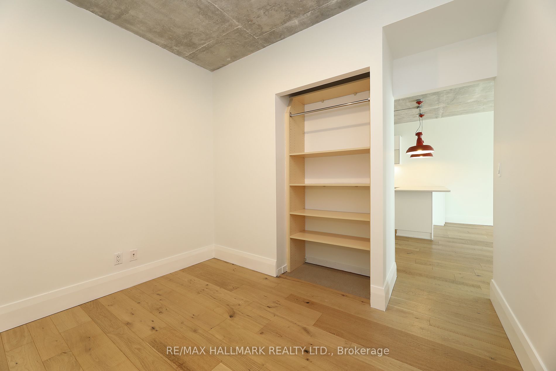 Photo 7 of Unit 402, 301 Markham Street, Toronto, Trinity-Bellwoods — HOMEH