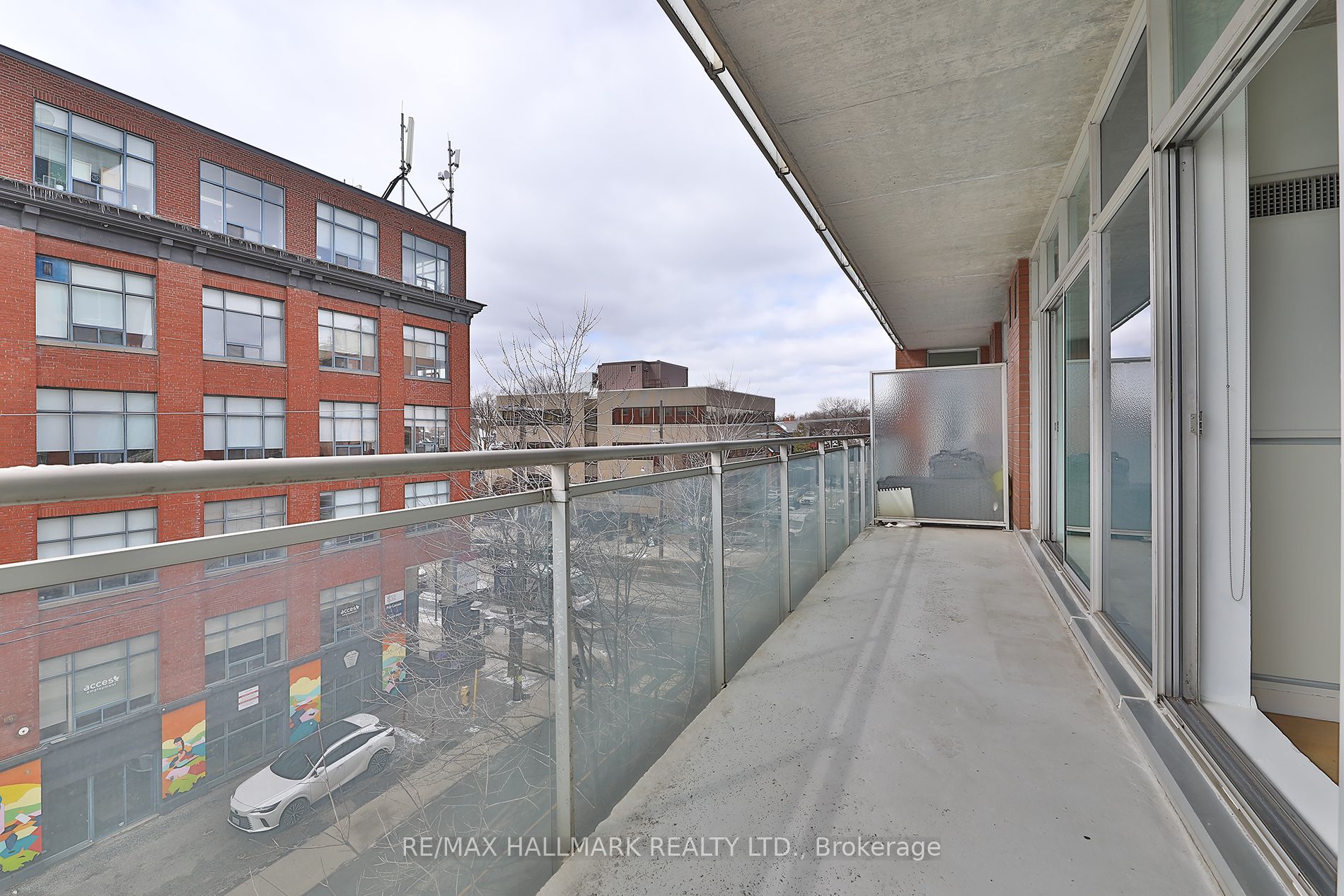 Photo 26 of Unit 402, 301 Markham Street, Toronto, Trinity-Bellwoods — HOMEH
