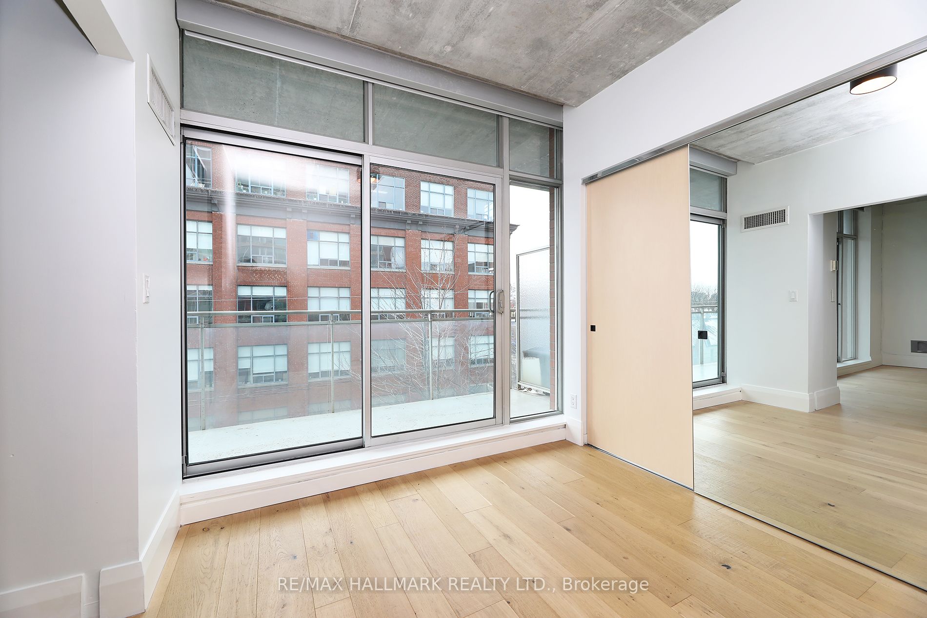 Photo 23 of Unit 402, 301 Markham Street, Toronto, Trinity-Bellwoods — HOMEH