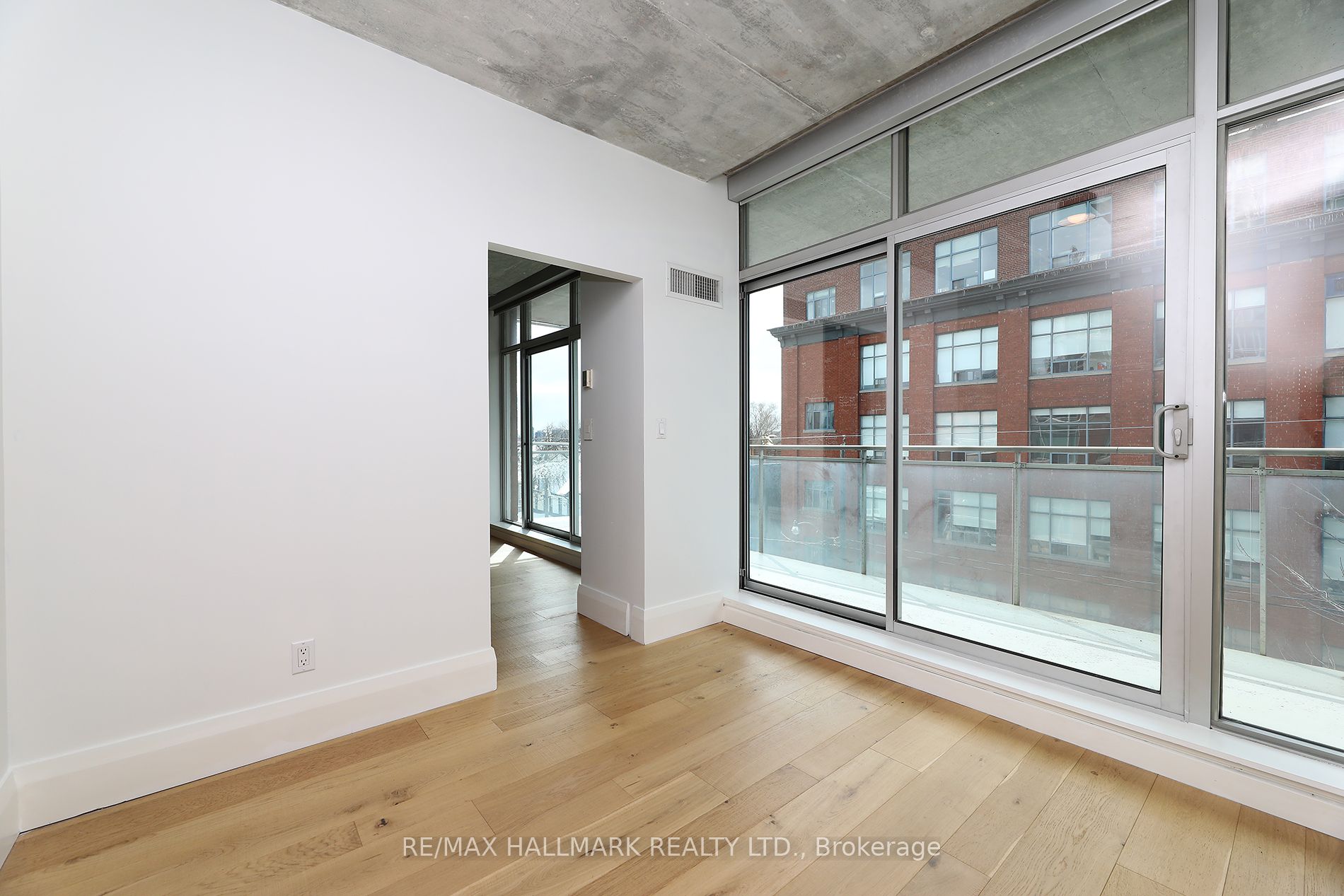 Photo 24 of Unit 402, 301 Markham Street, Toronto, Trinity-Bellwoods — HOMEH