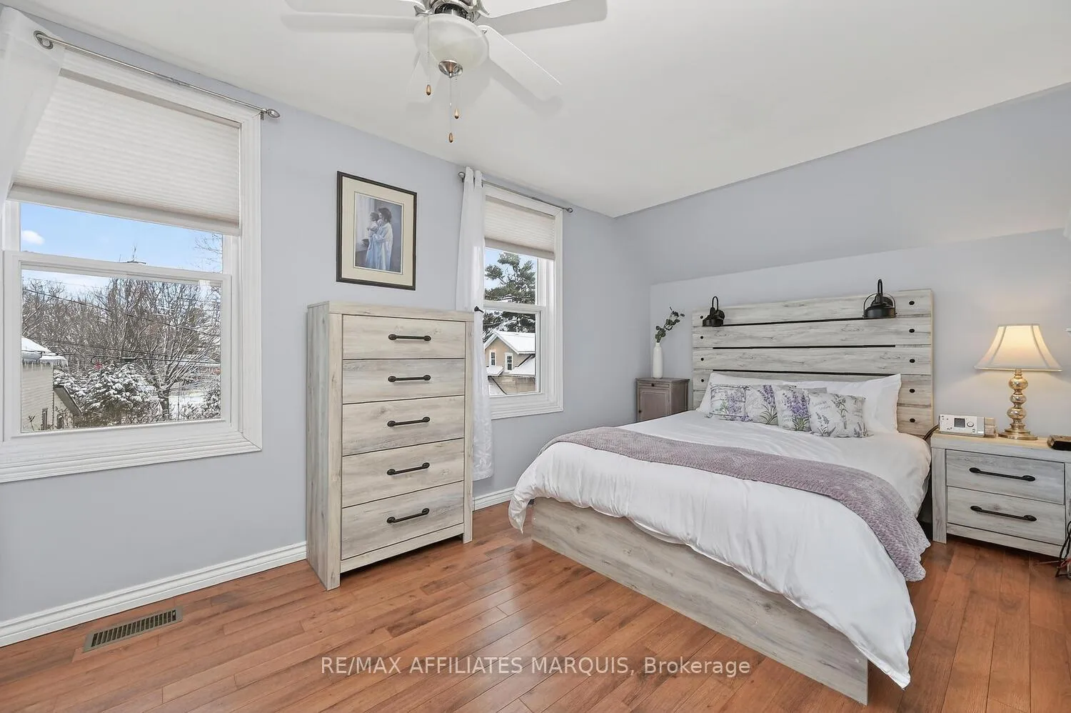 Photo 26 of 23 Alfred Street, Smiths Falls — HOMEH