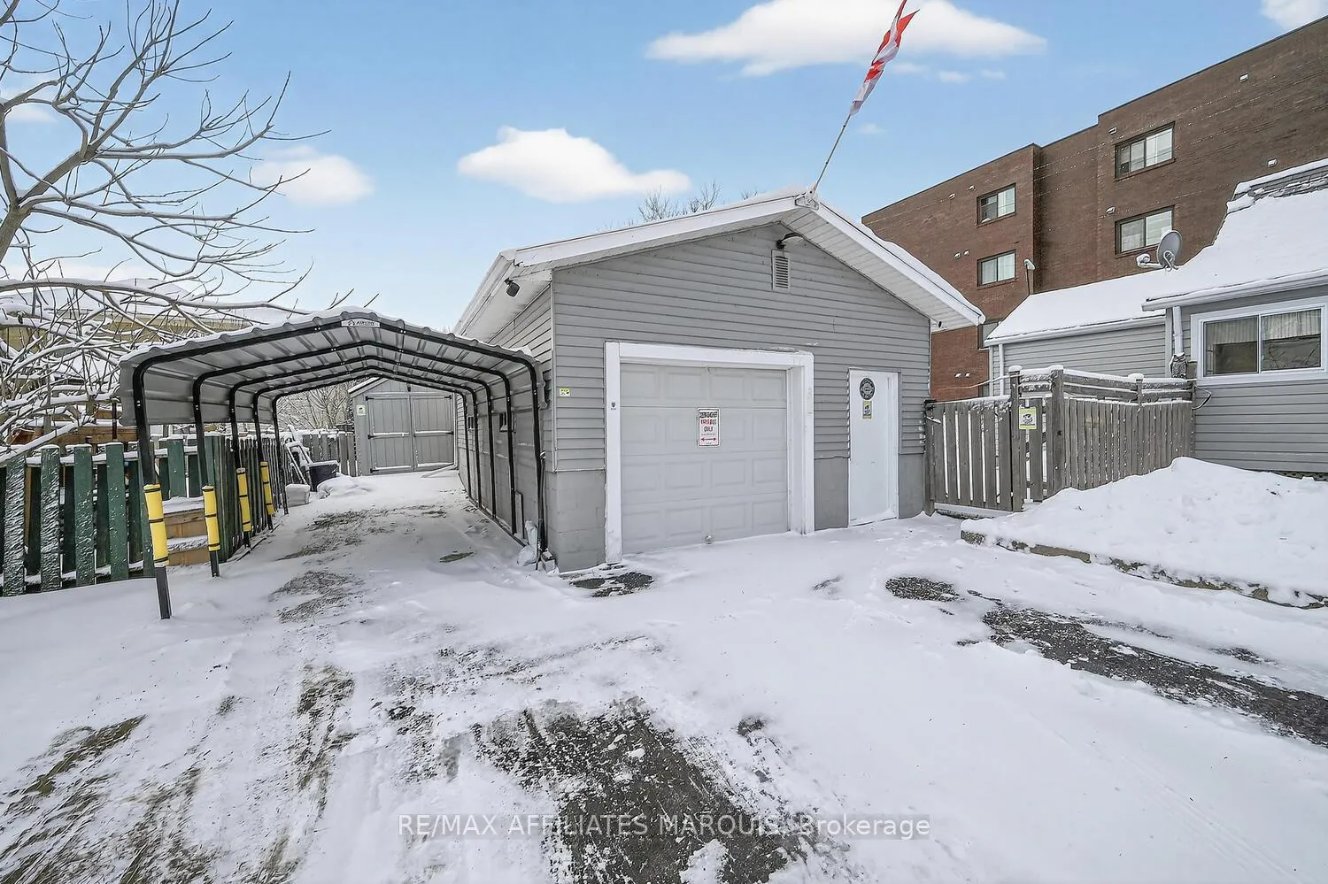 Photo 34 of 23 Alfred Street, Smiths Falls — HOMEH