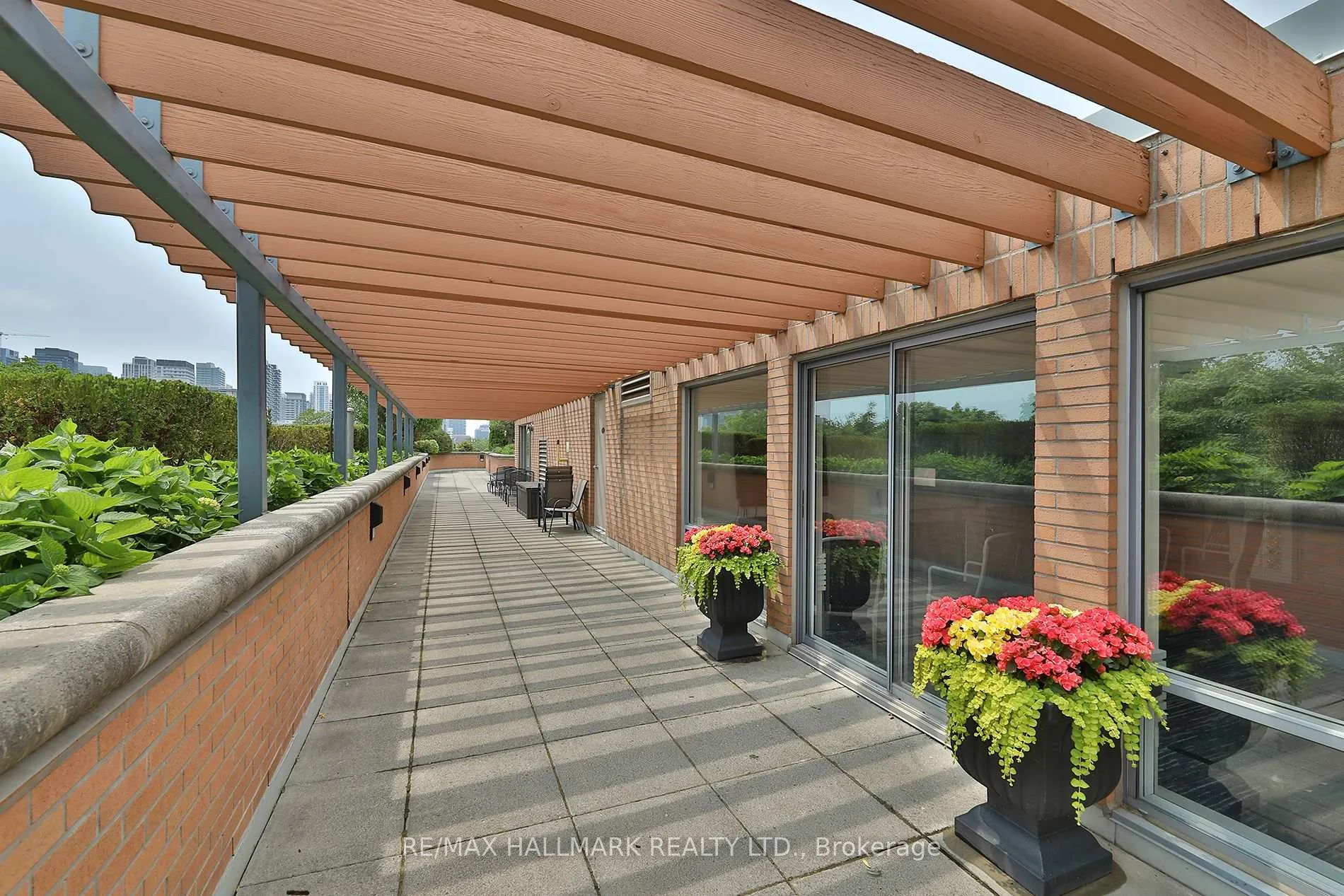 Photo 41 of Unit 609, 2727 Yonge Street, Toronto, Lawrence Park South — HOMEH