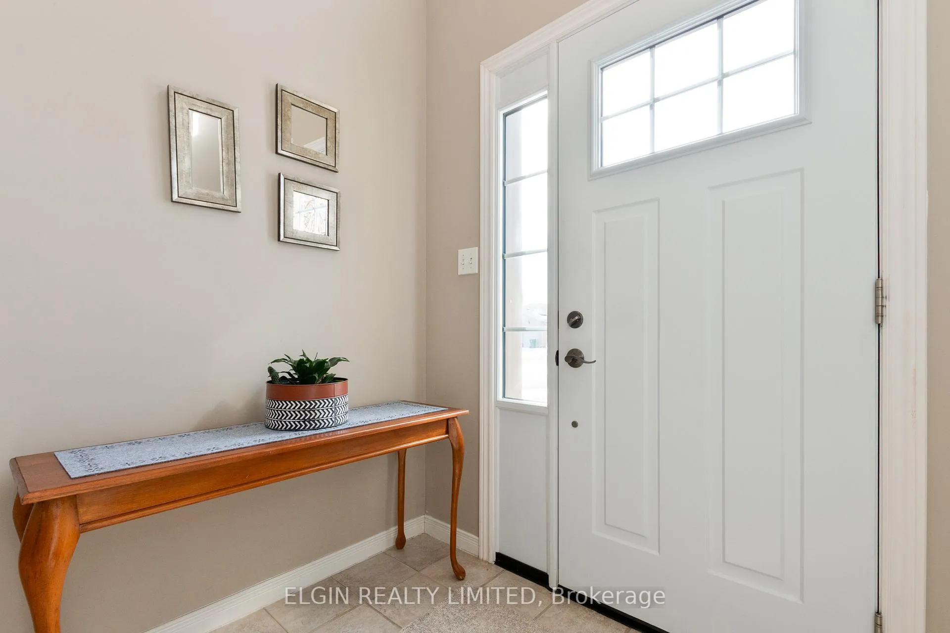 Photo 4 of 41792 North Street N, Southwold, Rural Southwold — HOMEH