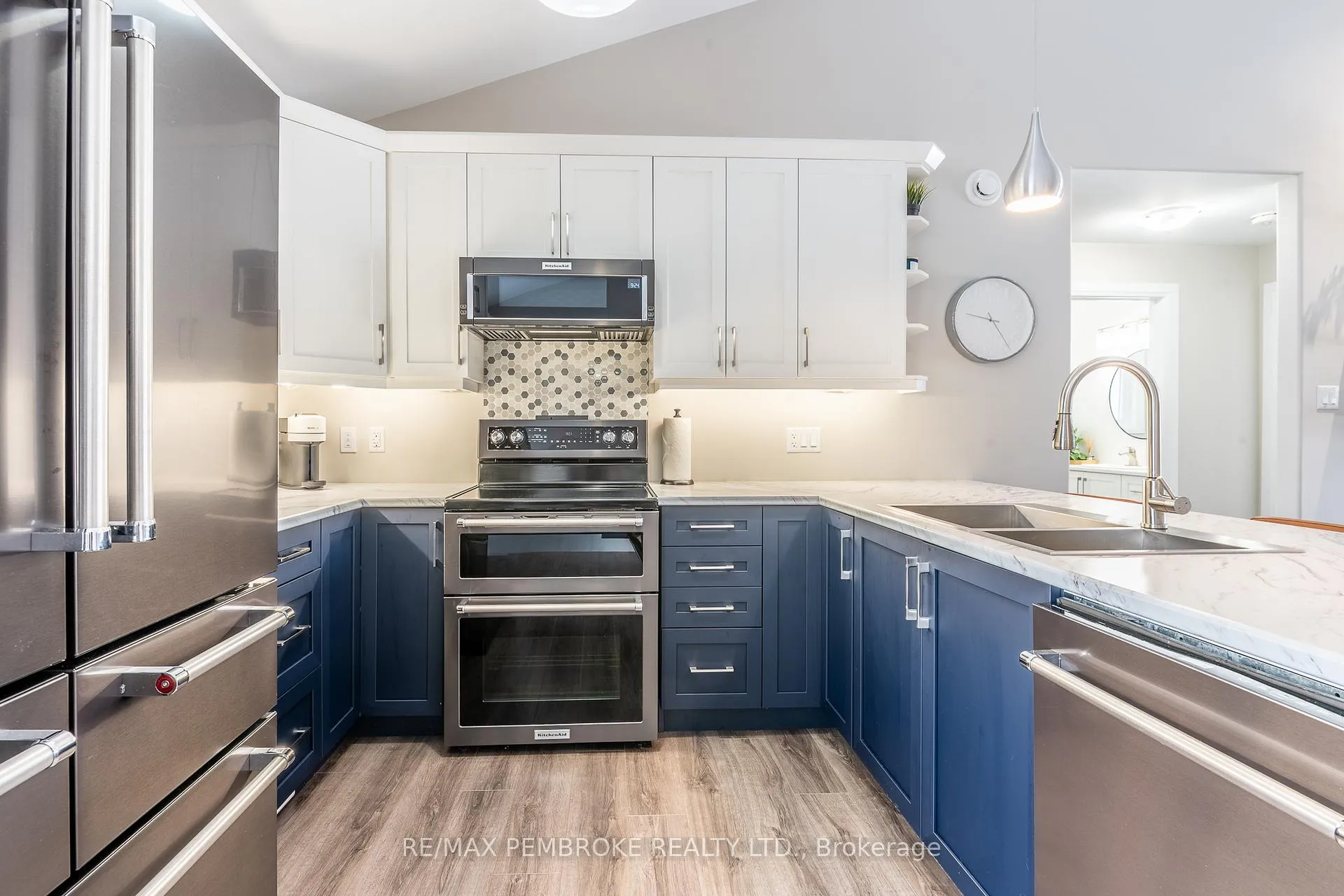 Photo 17 of 77 Noble Crescent, Petawawa — HOMEH
