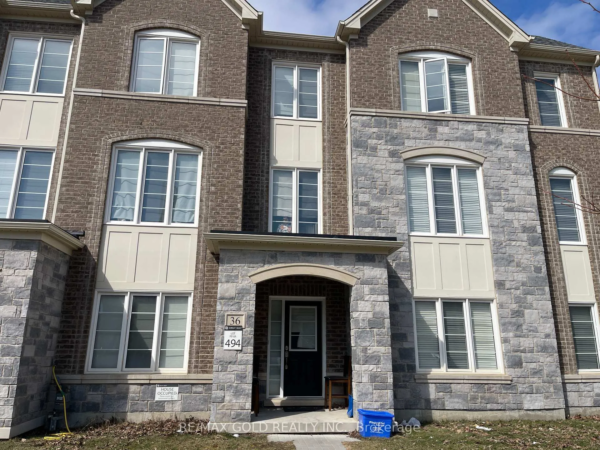 Photo 15 of 36 Brushwood Drive, Brampton, Bram West — HOMEH